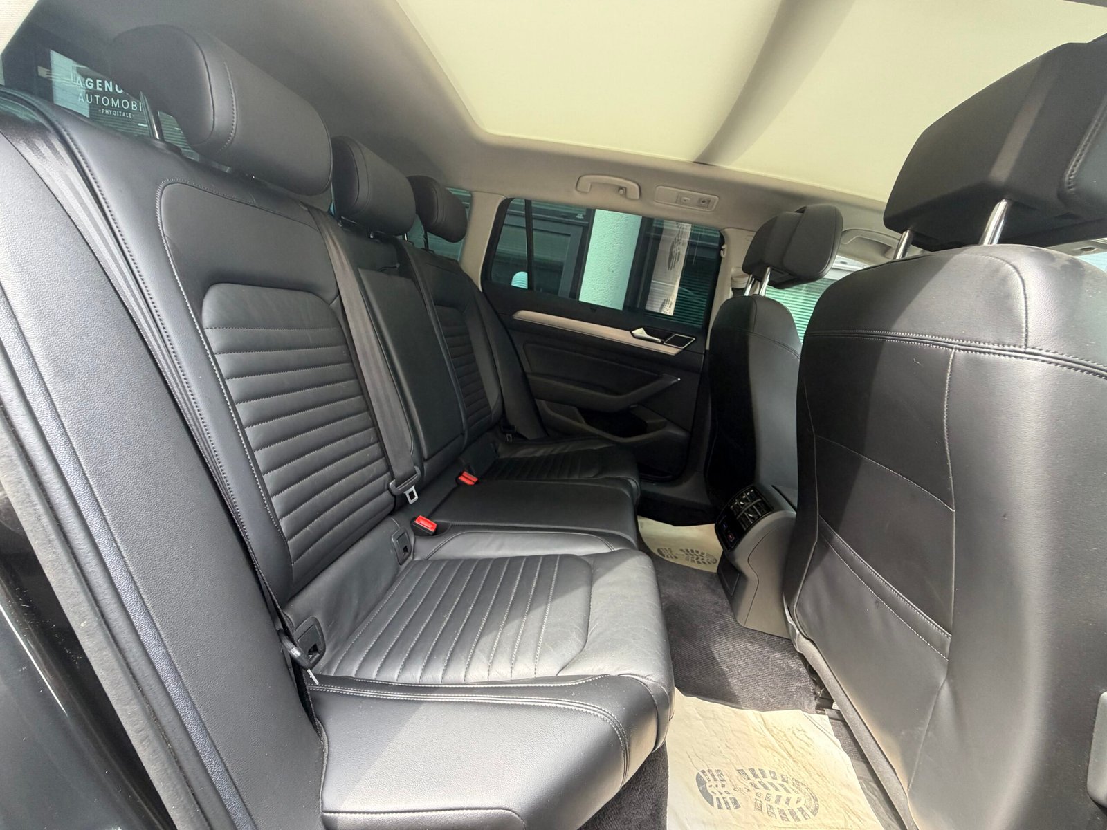 Volkswagen Passat “R-Line” 2018 – 2.0TDI 150 CV