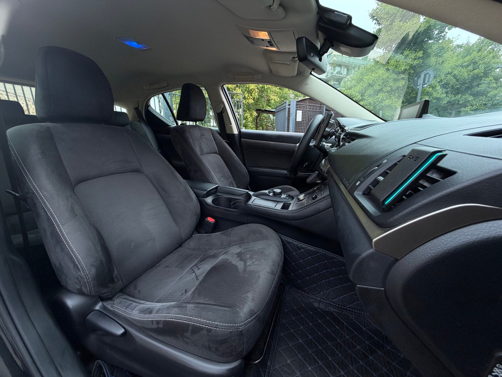 Lexus CT 200H 136ch BUSINESS