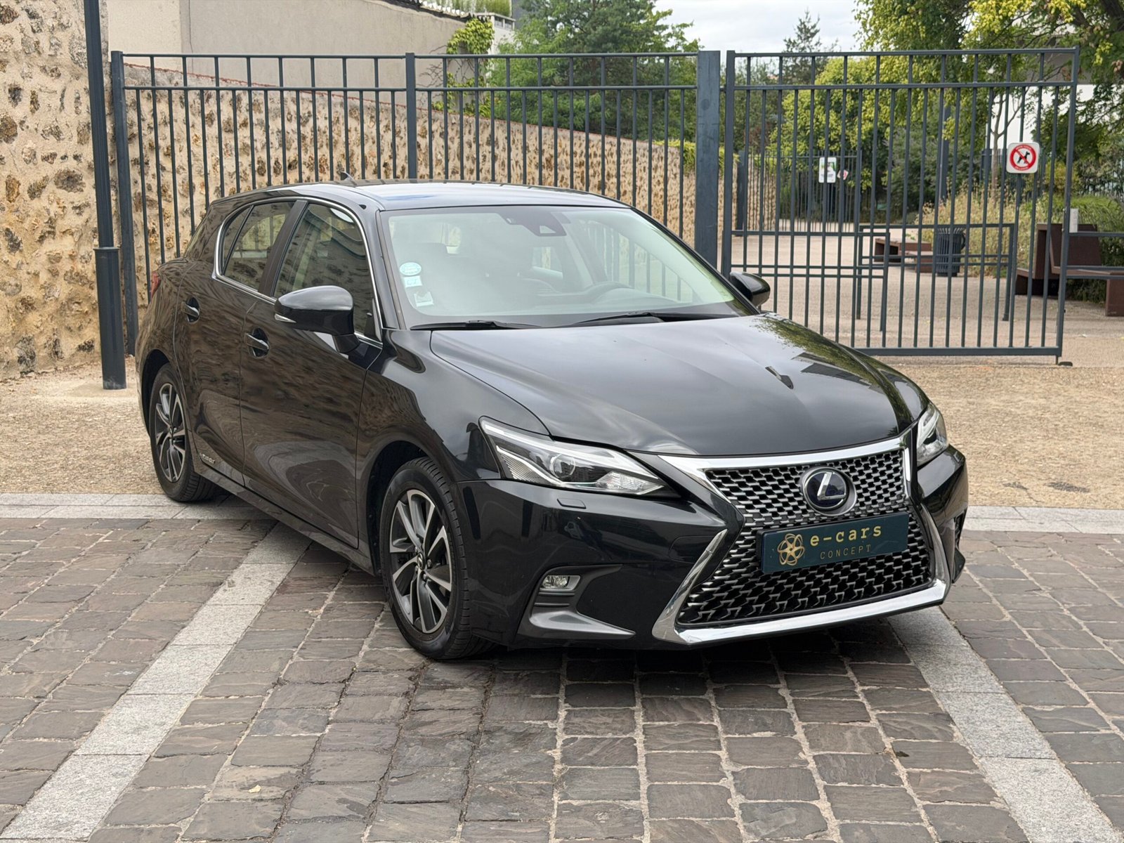 Lexus CT 200H 136ch BUSINESS