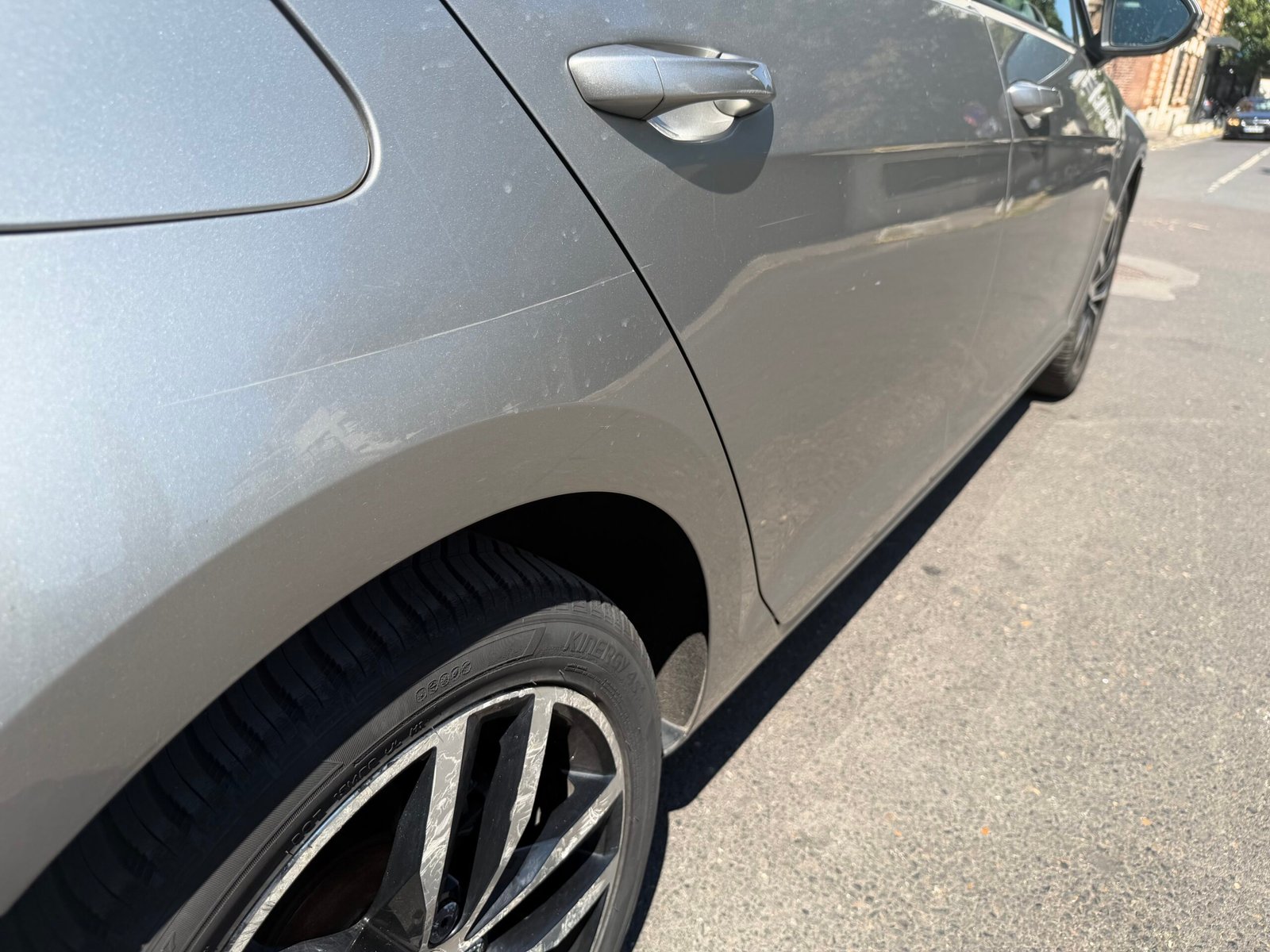 VOLKSWAGEN GOLF 1.4 122ch CARRAT