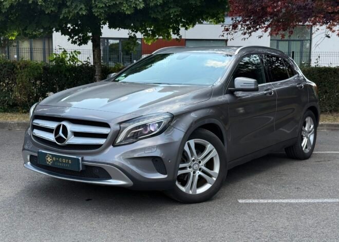 MERCEDES-BENZ Classe GLA 220 2.1 CDi 16V 4MATIC 7G-DCT 170 cv Boîte auto Sensation