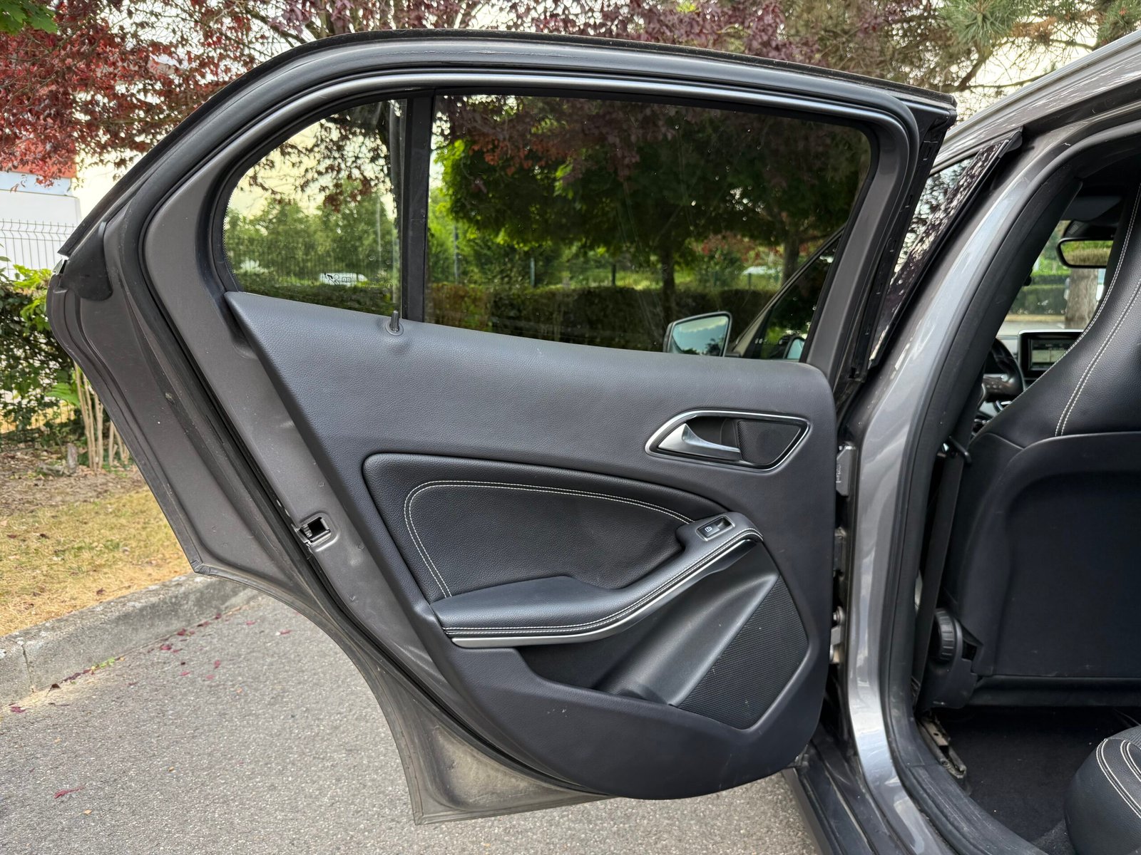 MERCEDES-BENZ Classe GLA 220 2.1 CDi 16V 4MATIC 7G-DCT 170 cv Boîte auto Sensation