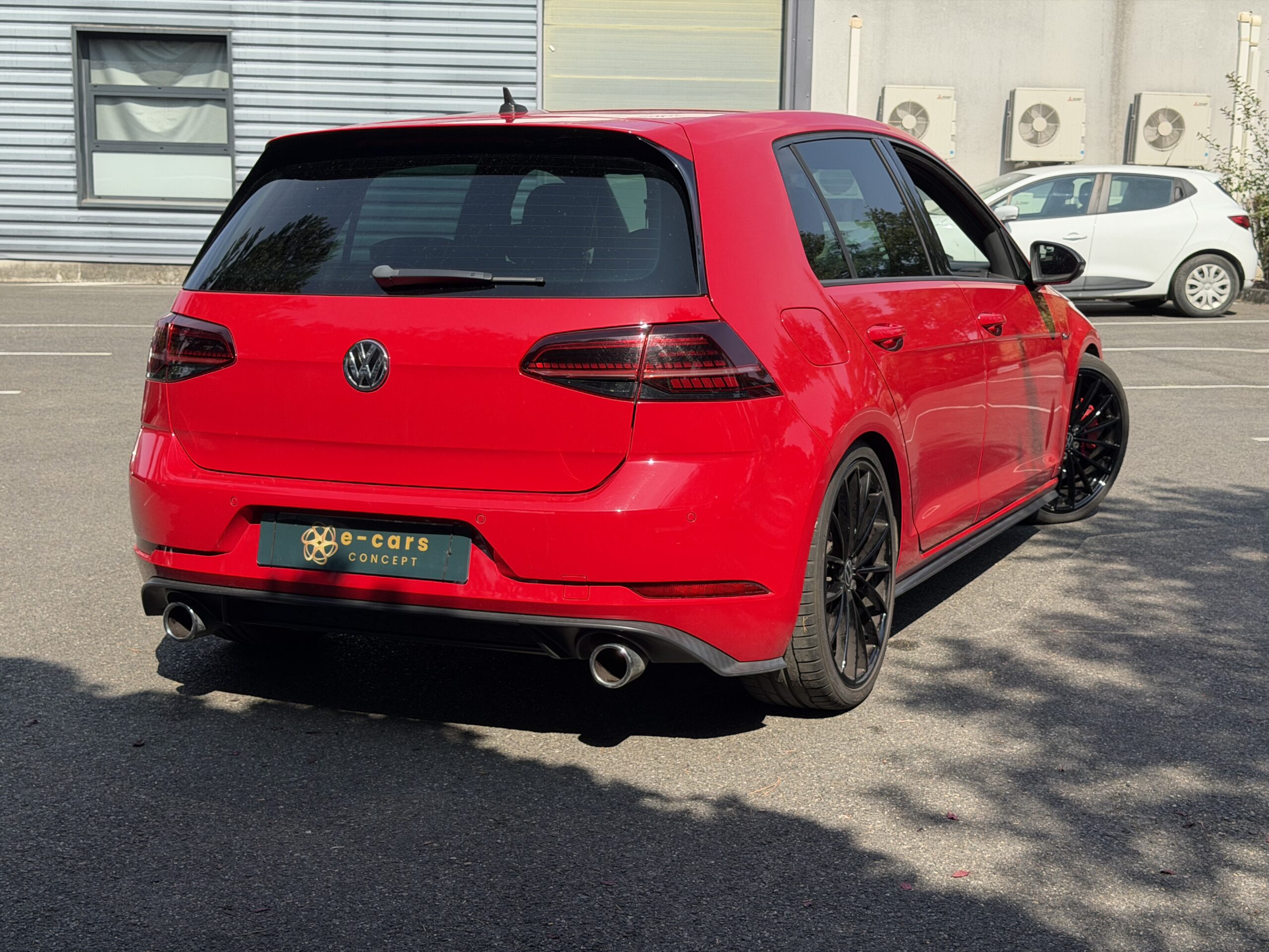 VOLKSWAGEN Golf VII 5 Portes Phase 2 2.0 TFSi GPF 16V DSG7 245 cv Boîte auto AVEC STAGE 1 GTI