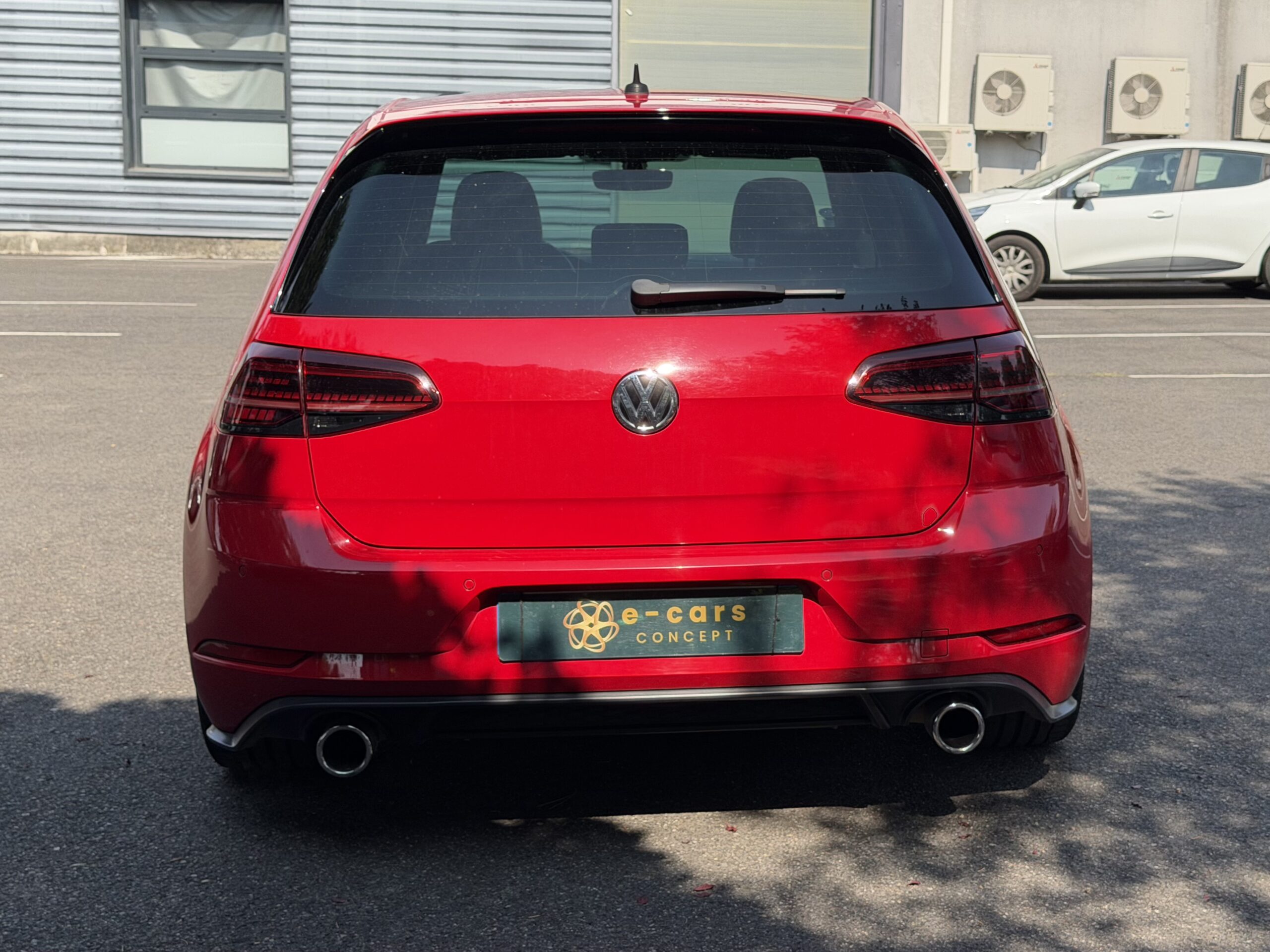 VOLKSWAGEN Golf VII 5 Portes Phase 2 2.0 TFSi GPF 16V DSG7 245 cv Boîte auto AVEC STAGE 1 GTI