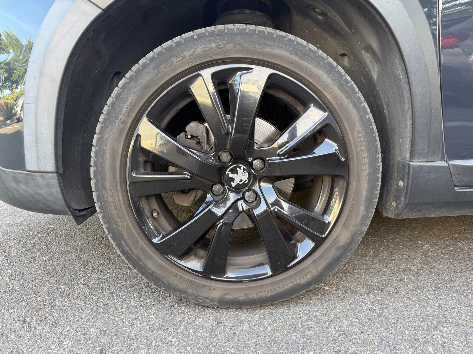 PEUGEOT 2008 GT Line 5HB 1.2 THP Puretech 12V FAP S&S EAT6 110 cv Boîte auto