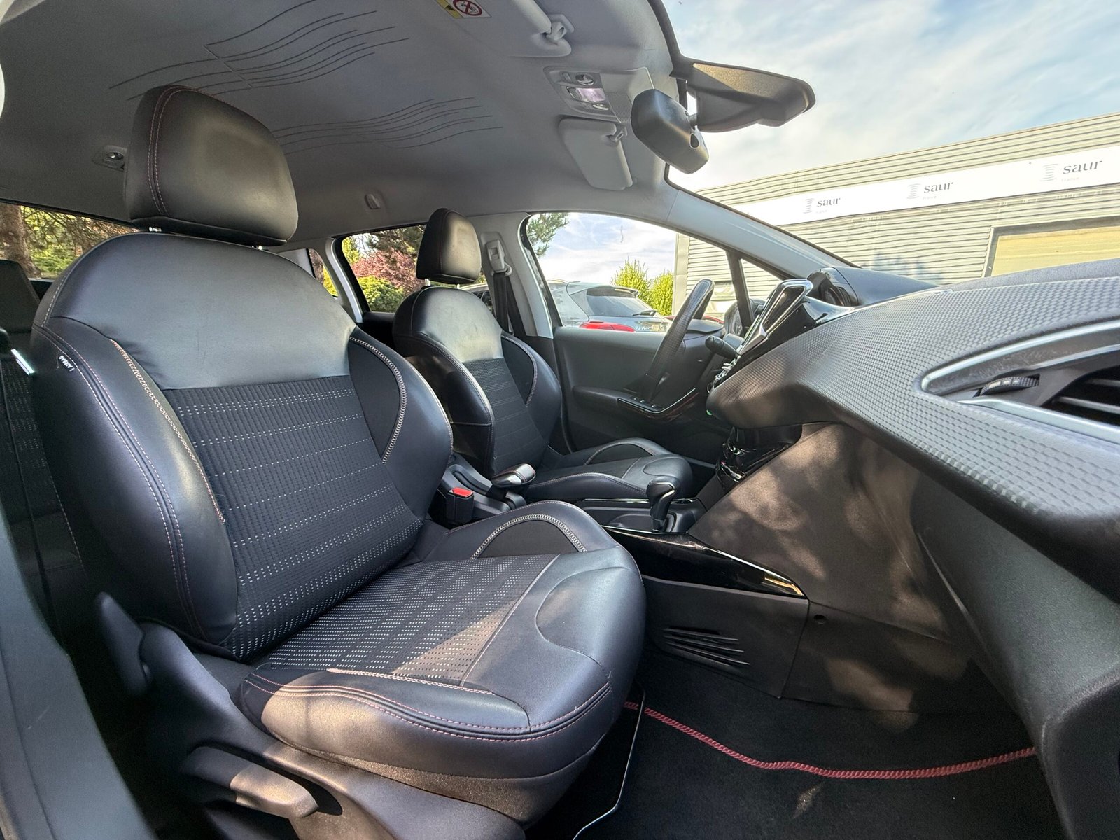PEUGEOT 2008 GT Line 5HB 1.2 THP Puretech 12V FAP S&S EAT6 110 cv Boîte auto