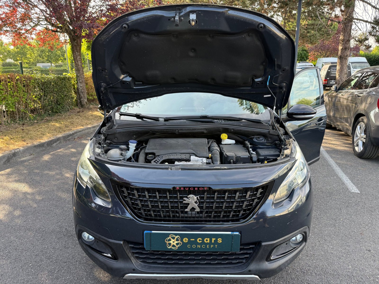 PEUGEOT 2008 GT Line 5HB 1.2 THP Puretech 12V FAP S&S EAT6 110 cv Boîte auto