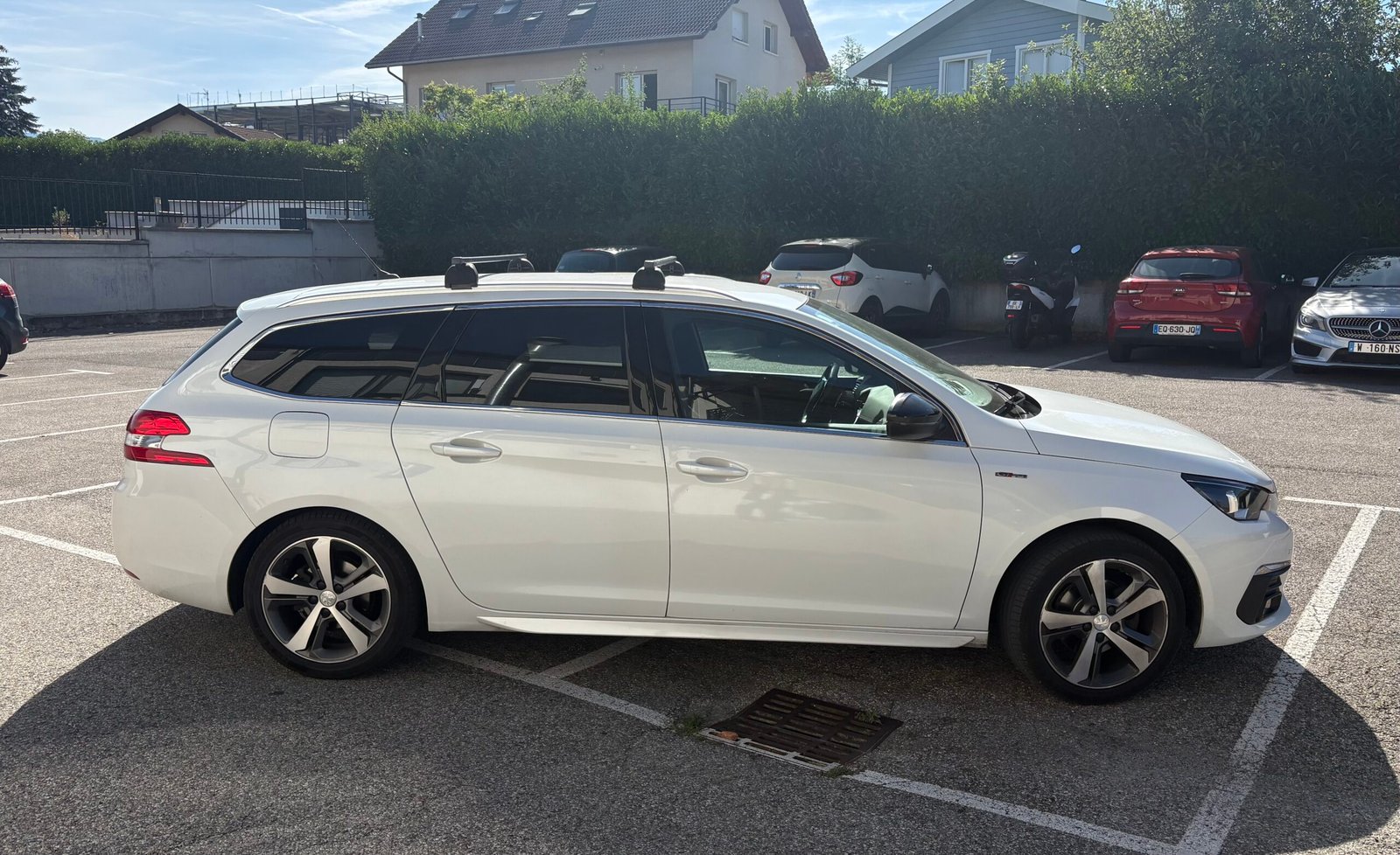 Peugeot 308 SW Phase II 1.2 Putetech 12V GPF EAT8 130cv Boite auto