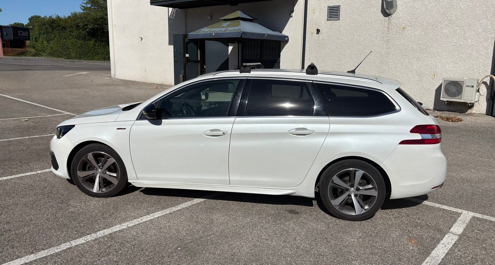 Peugeot 308 SW Phase II 1.2 Putetech 12V GPF EAT8 130cv Boite auto