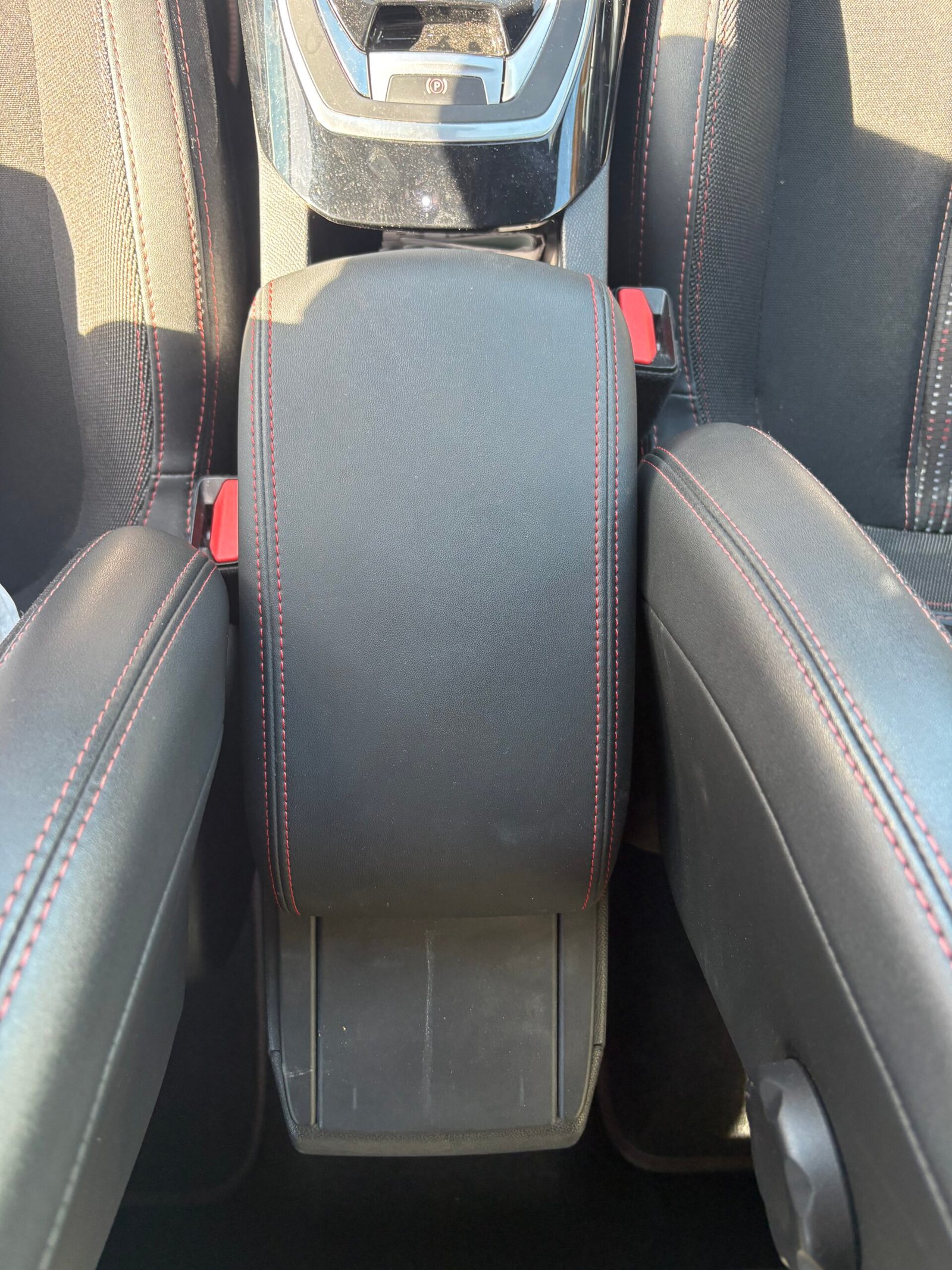 Peugeot 308 SW Phase II 1.2 Putetech 12V GPF EAT8 130cv Boite auto