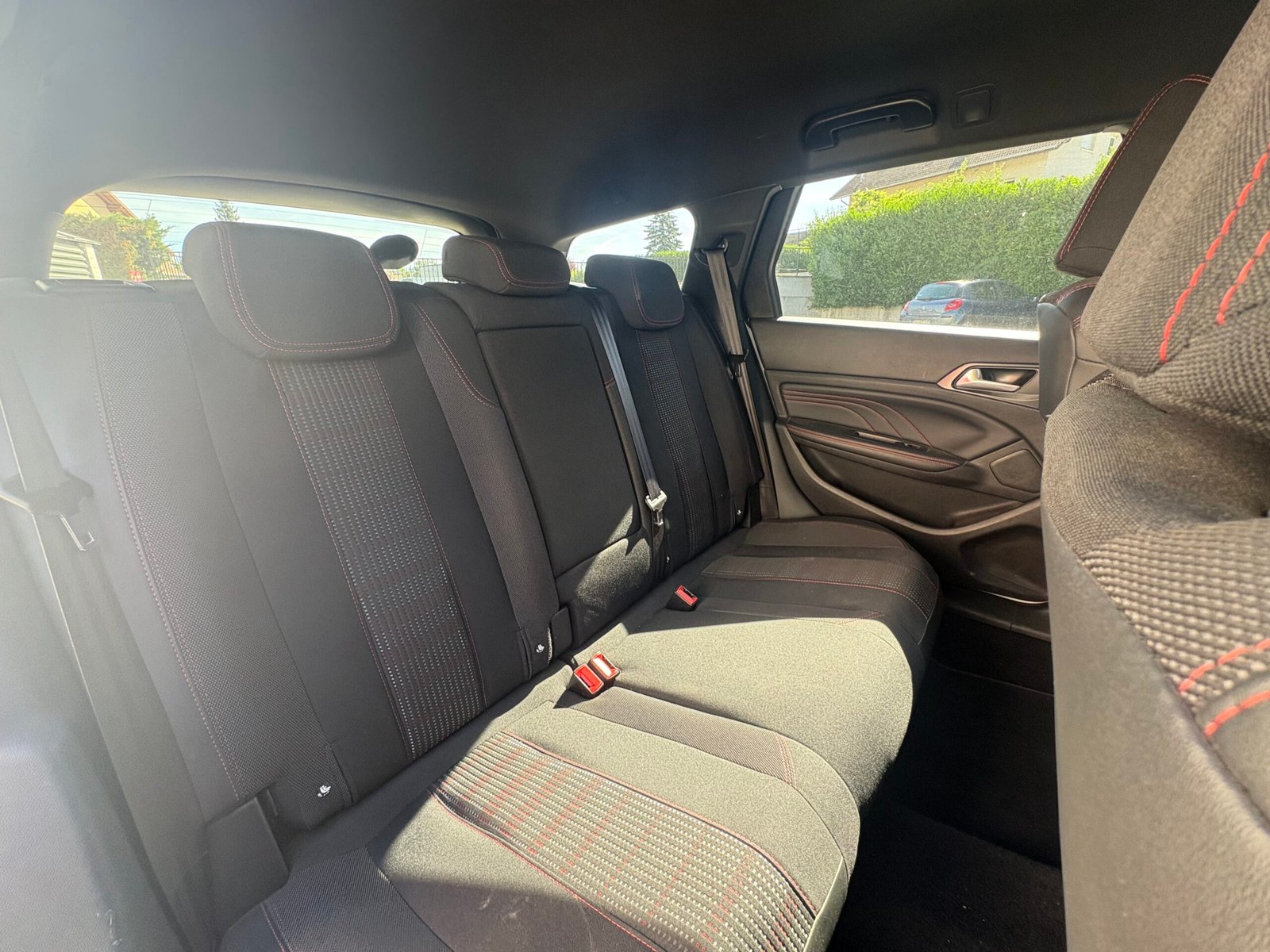 Peugeot 308 SW Phase II 1.2 Putetech 12V GPF EAT8 130cv Boite auto