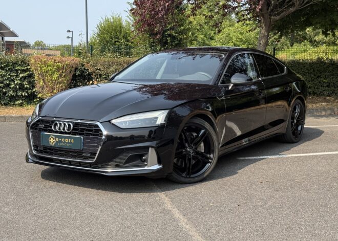 AUDI A5 II Avus Sportback Quattro Phase 2 45 2.0 TFSi 16V Mild Hybrid S-Tronic7 265 cv Boîte auto Toit ouvrant