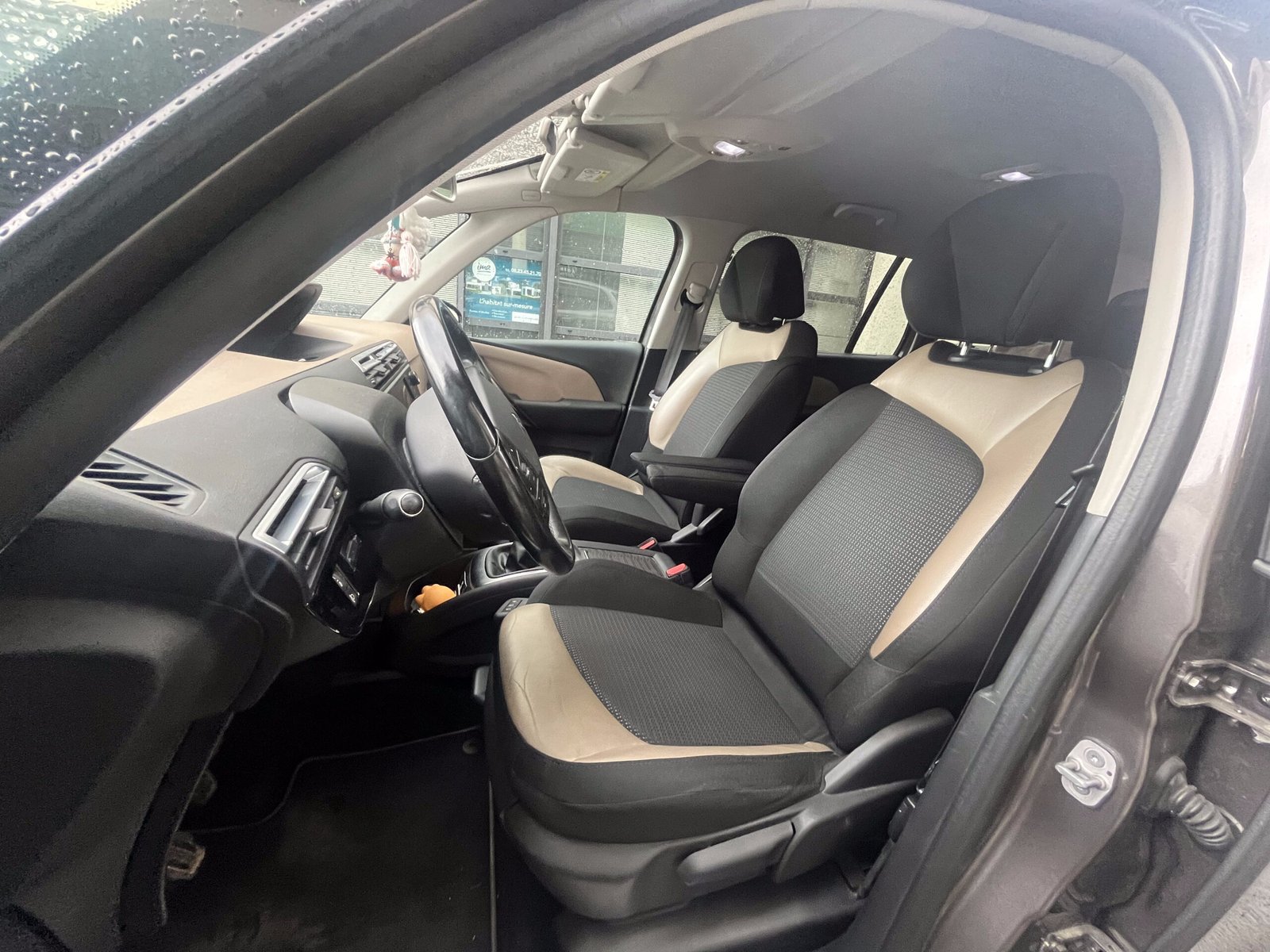 Citroën C4 Picasso 85Ch Exclusive — 2016 — 139 000 km — Diesel — Manuelle