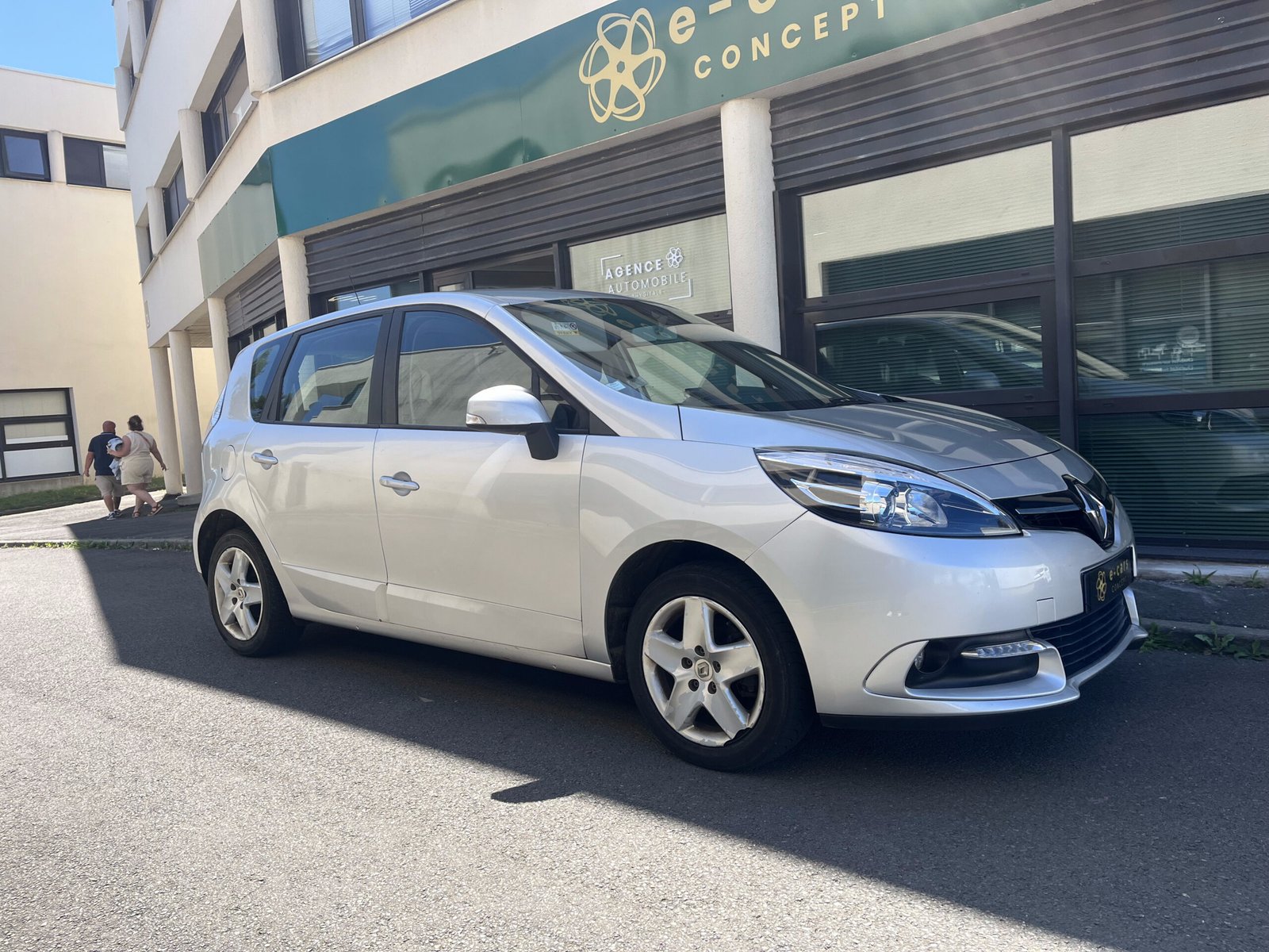 Renault Mégane Scénic 95Ch — 2013 — 141 000 km — Diesel — Manuelle