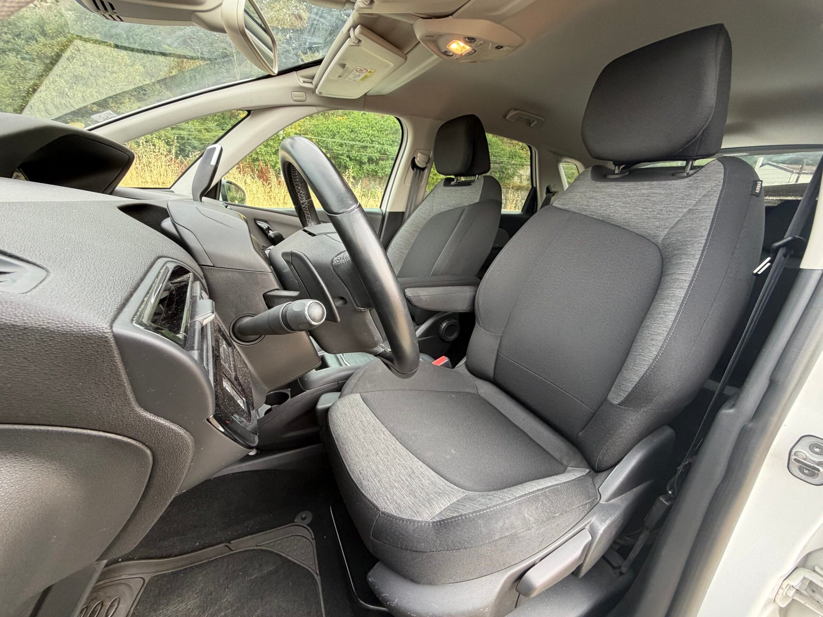 Citroën c4 Picasso 1,5 HDI FEEL boîte automatique
