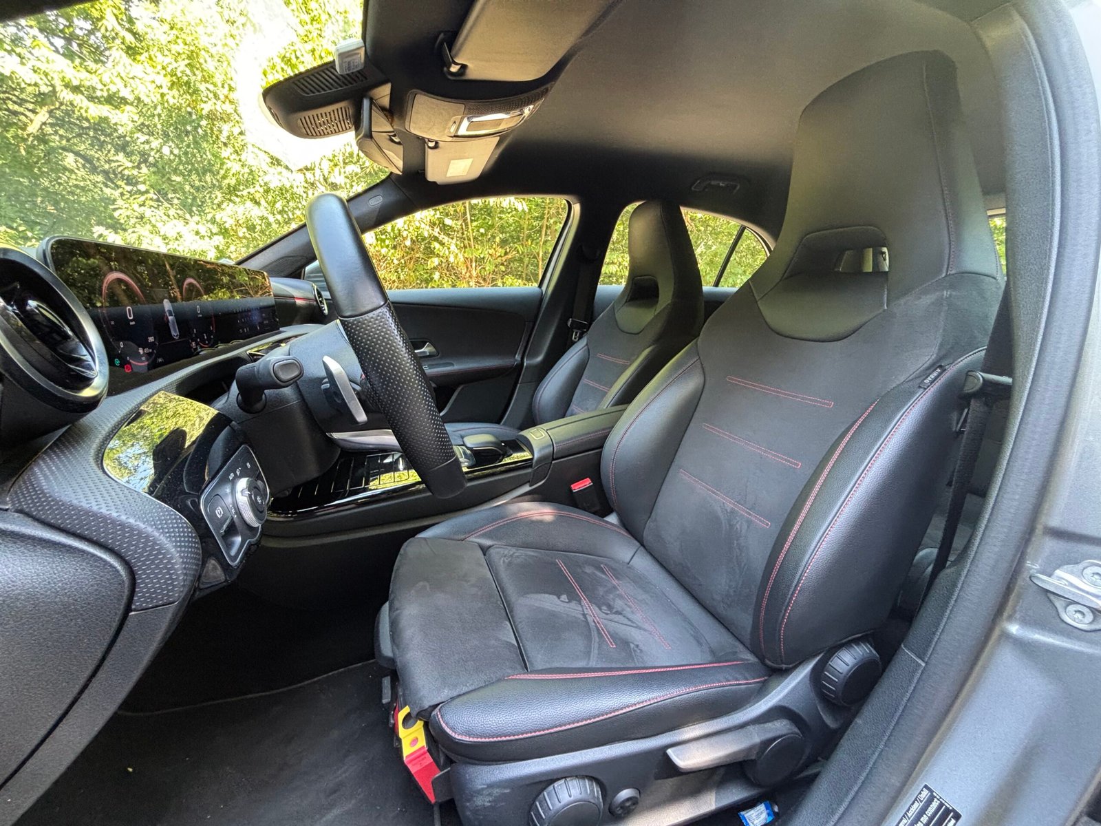 MERCEDES-BENZ Classe A 200d 150 AMG LINE