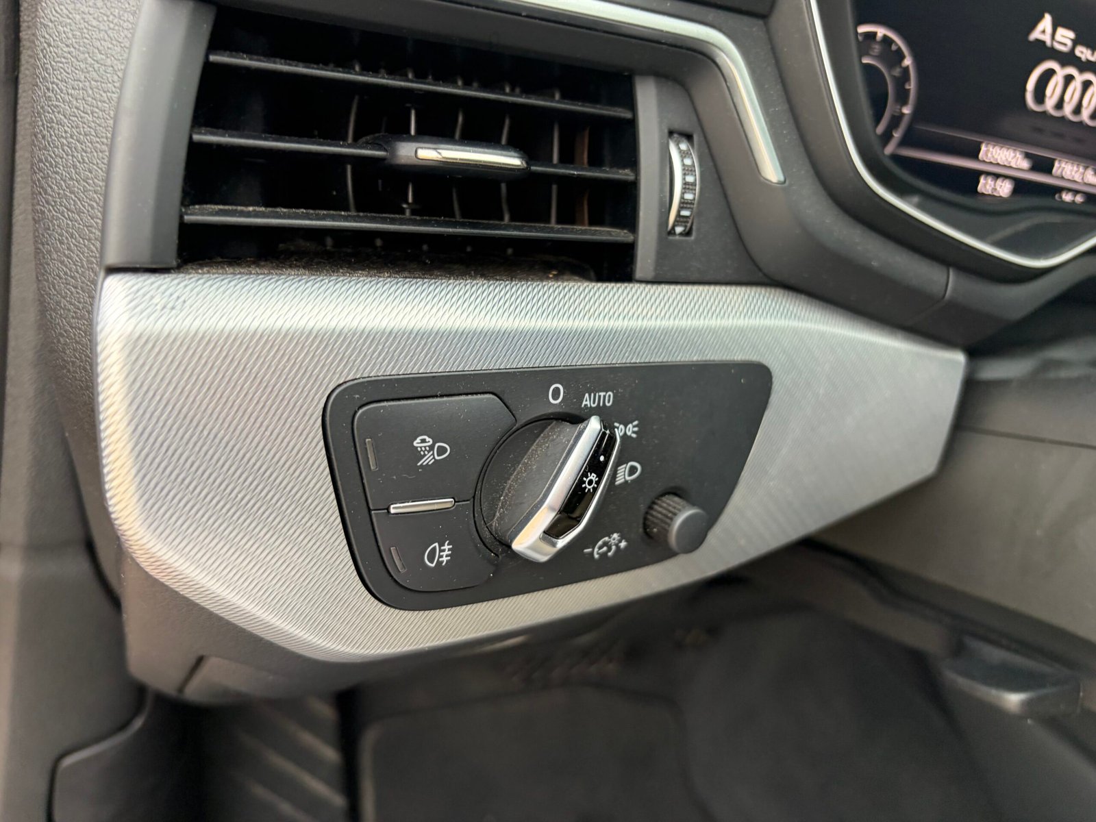 AUDI A5 COUPE 2,0 TDI 190ch QUATTRO
