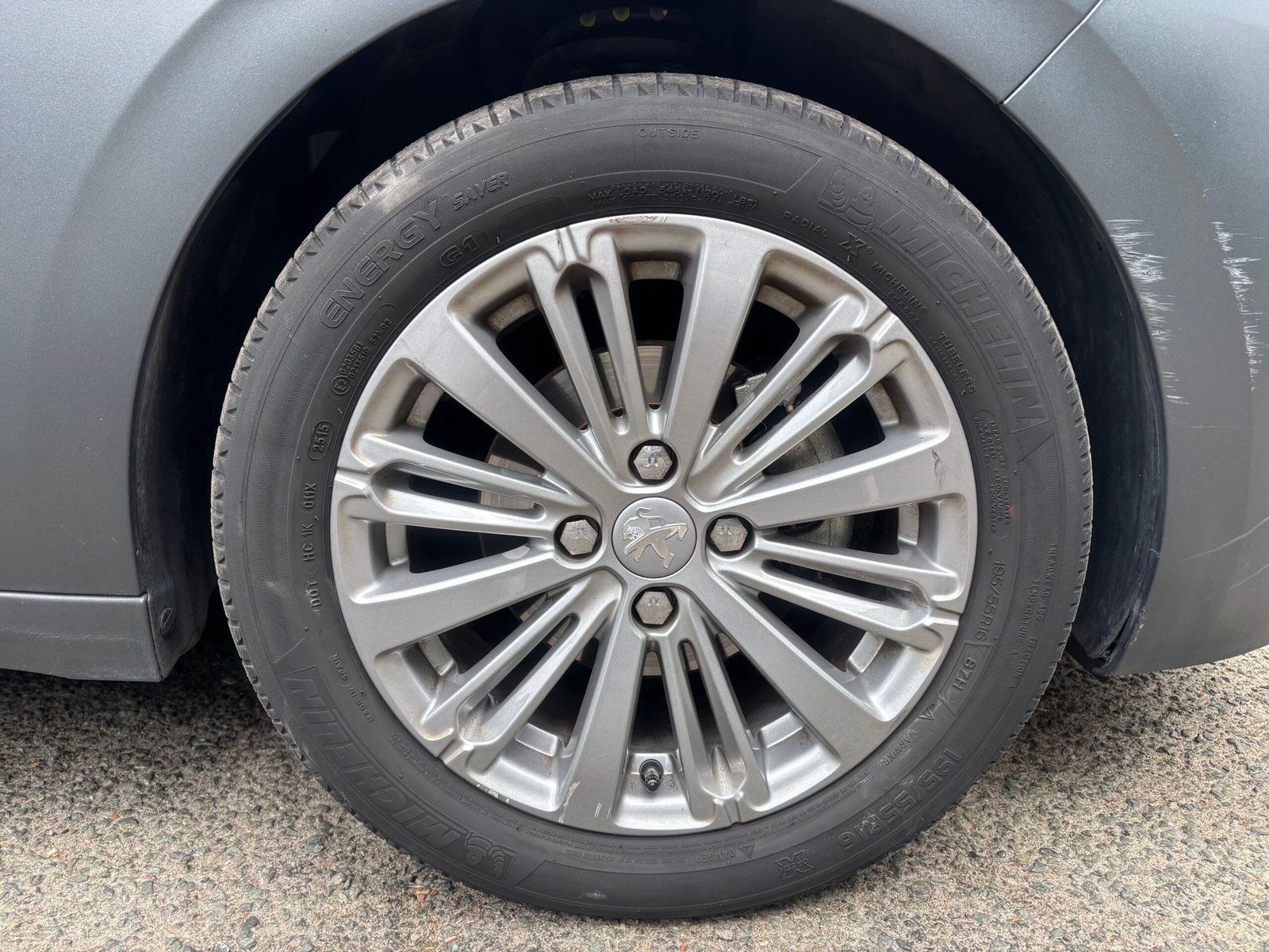 PEUGEOT Phase II 208 1.2 110 cv Allure