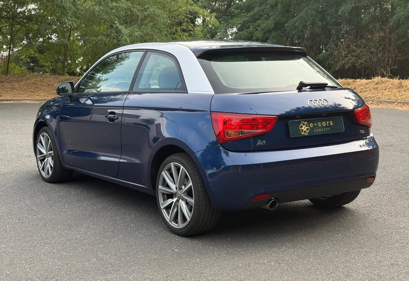 Audi A1 1.6 TDI 90 ch « ATTRACTION »