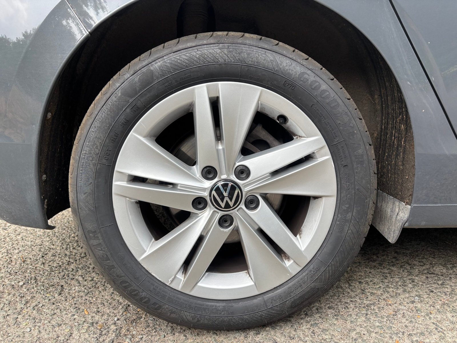 VOLKSWAGEN Golf VIII 1.5 TSi 130cv Life 1st