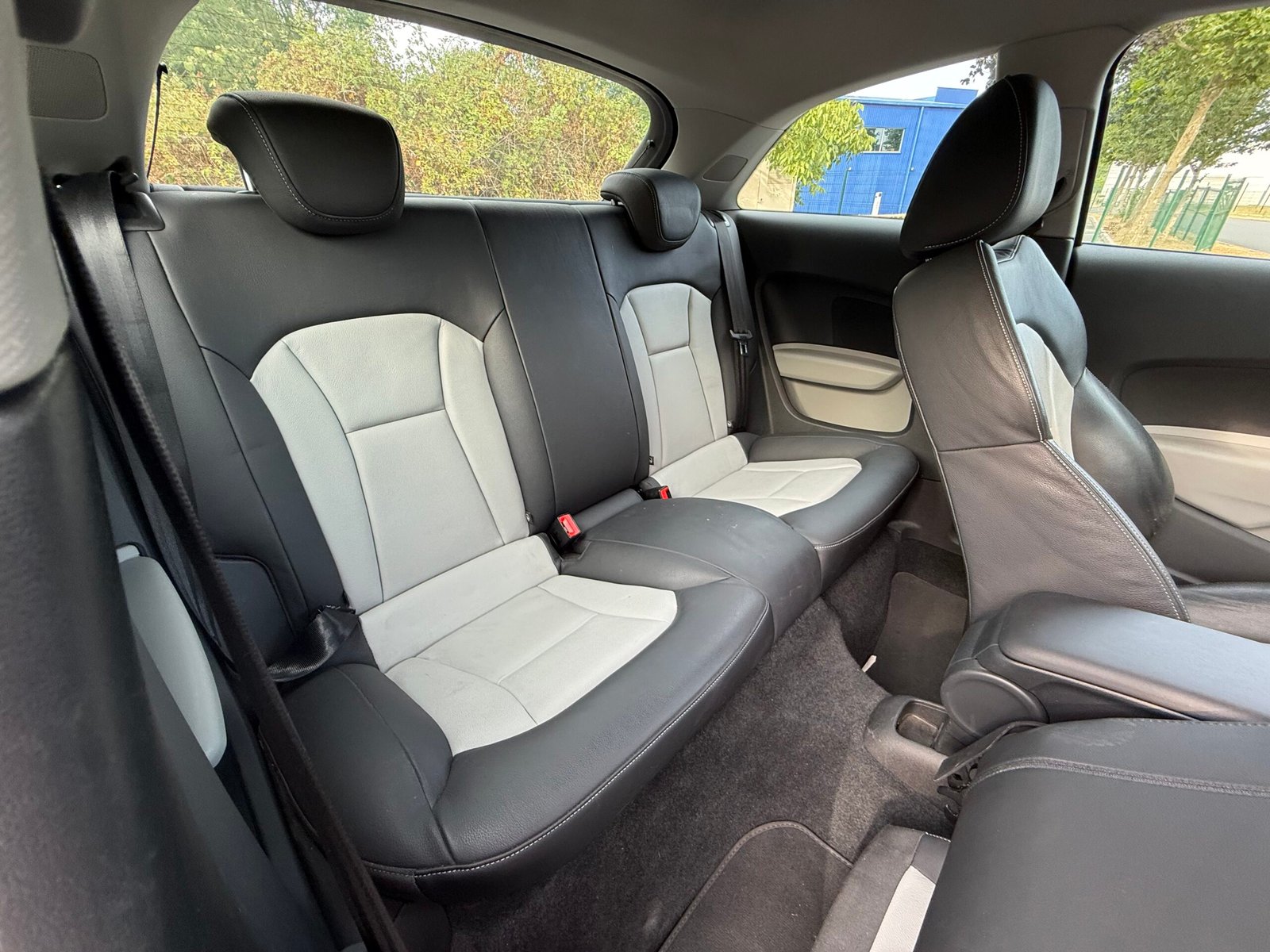 Audi A1 1.6 TDI 90 ch « ATTRACTION »