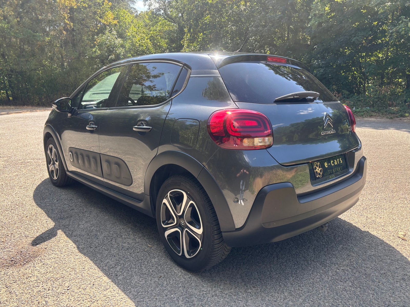 CITROËN C3 III 1.6 BlueHDi 100 SHINE