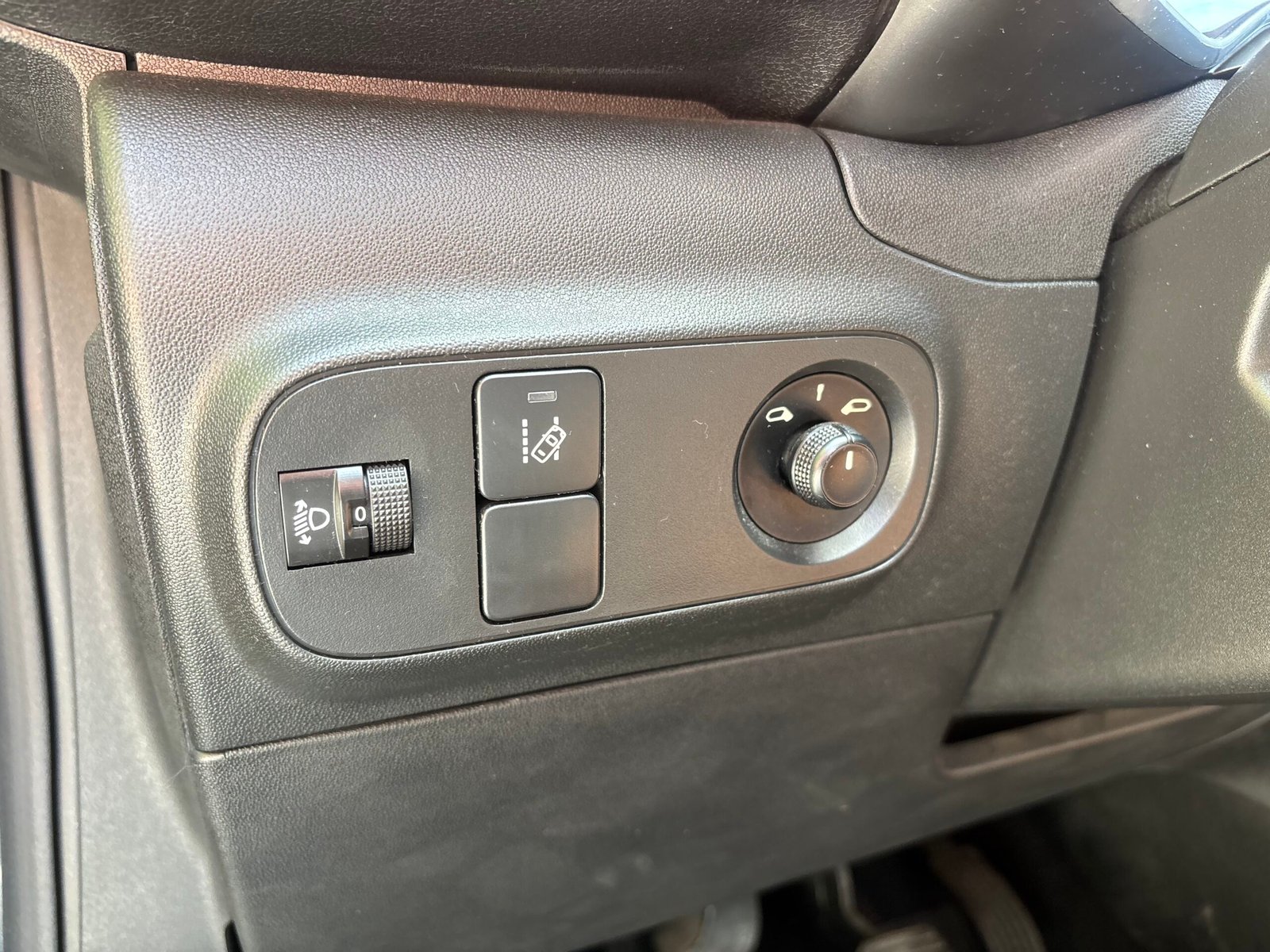 CITROËN C3 III 1.6 BlueHDi 100 SHINE