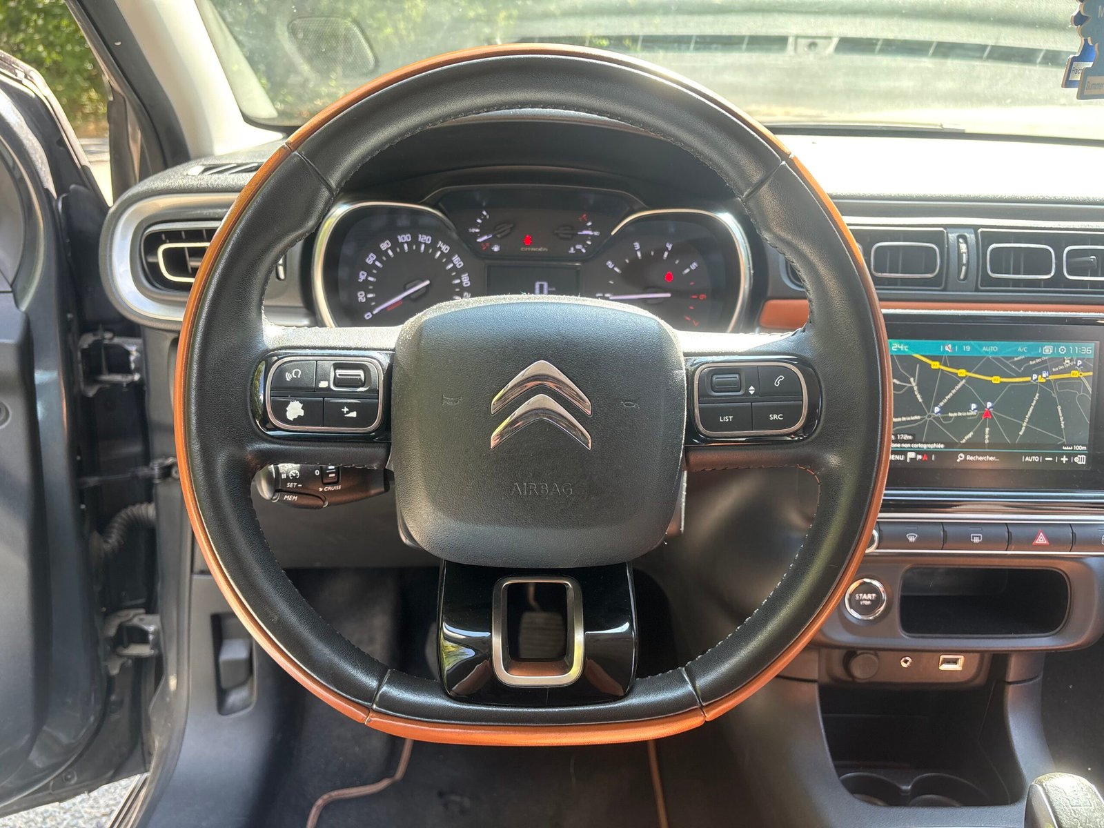 CITROËN C3 III 1.6 BlueHDi 100 SHINE