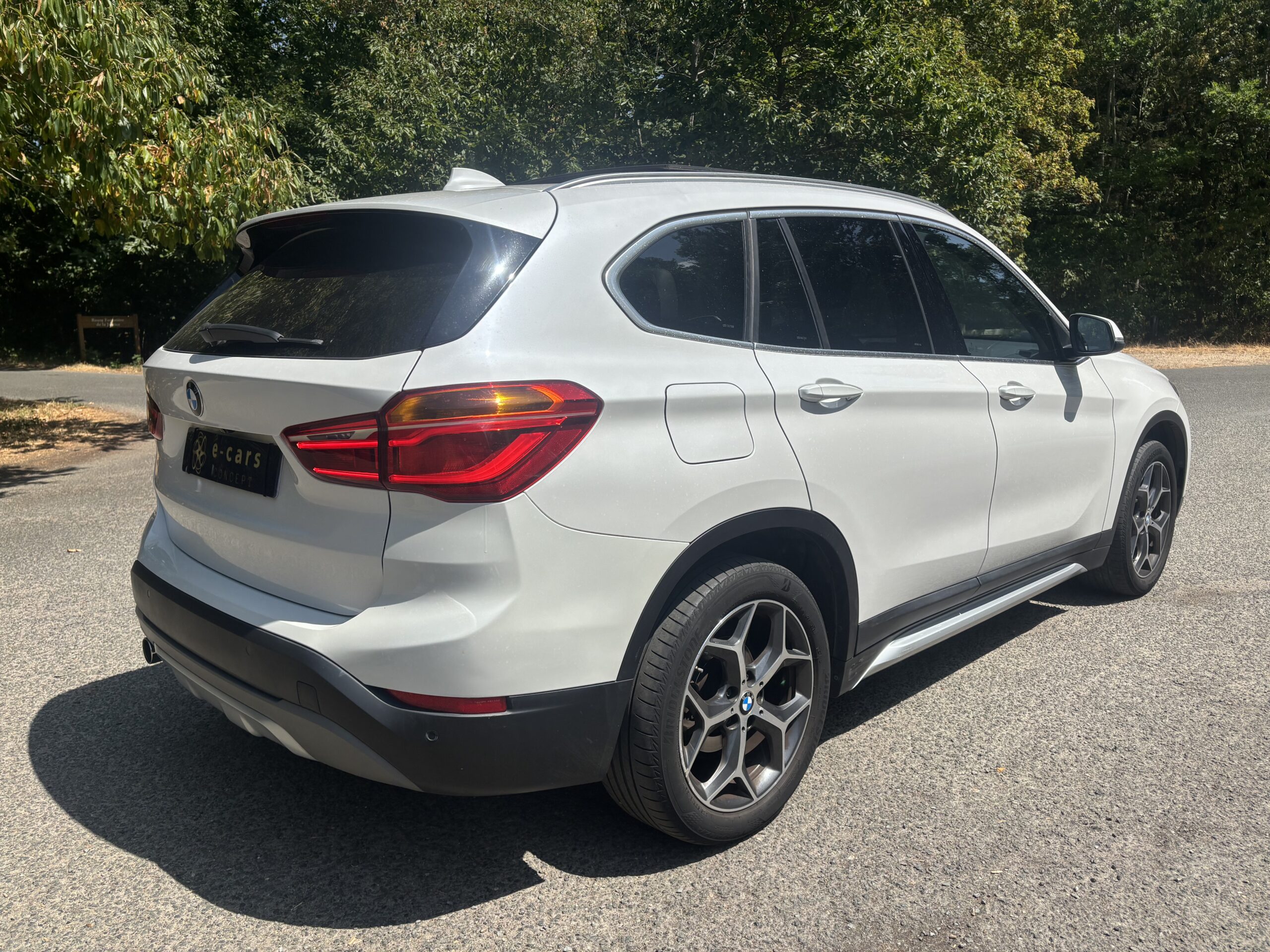 BMW X1 18i sDrive 136 X LINE