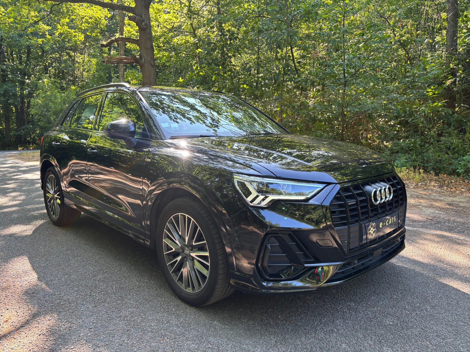 AUDI Q3 40 2.0 TFSI Quattro S Tronic7 190 S-LINE