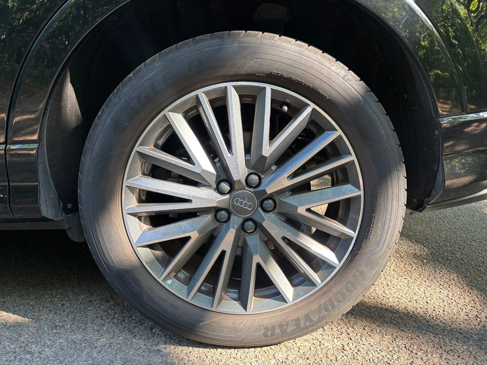 AUDI Q3 40 2.0 TFSI Quattro S Tronic7 190 S-LINE