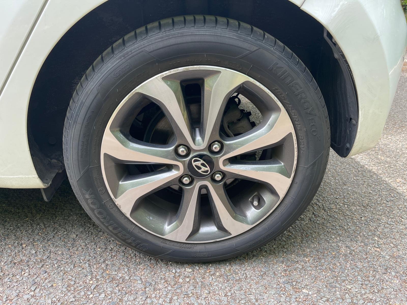 HYUNDAI i10 II 1.2 i 16V 87