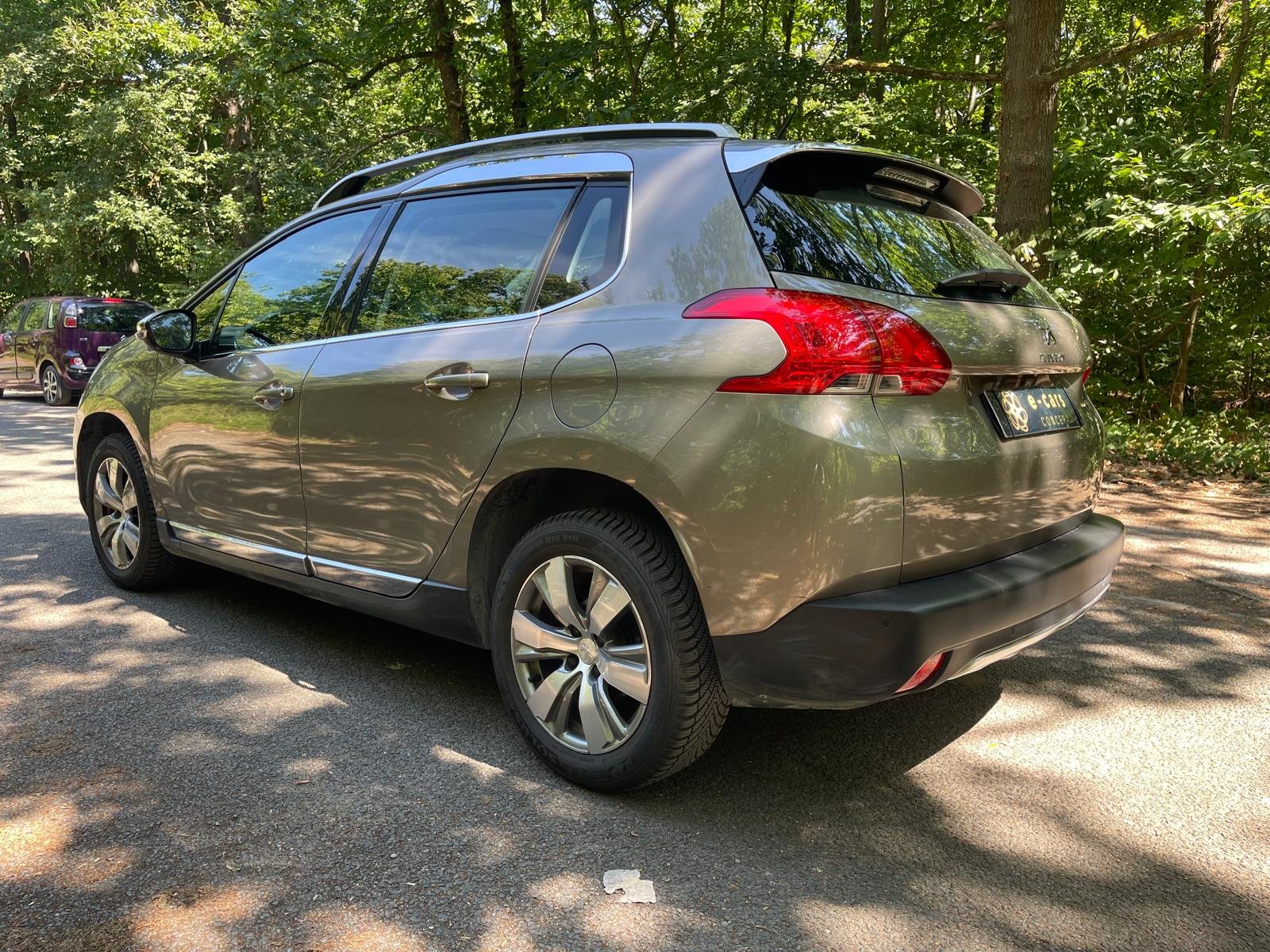 PEUGEOT 2008 1.2 e-VTi 12V S&S 82