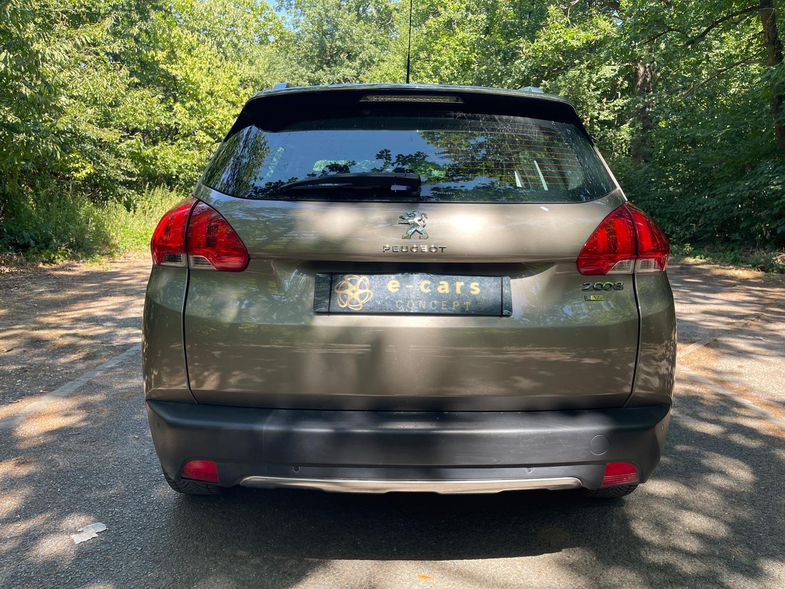PEUGEOT 2008 1.2 e-VTi 12V S&S 82