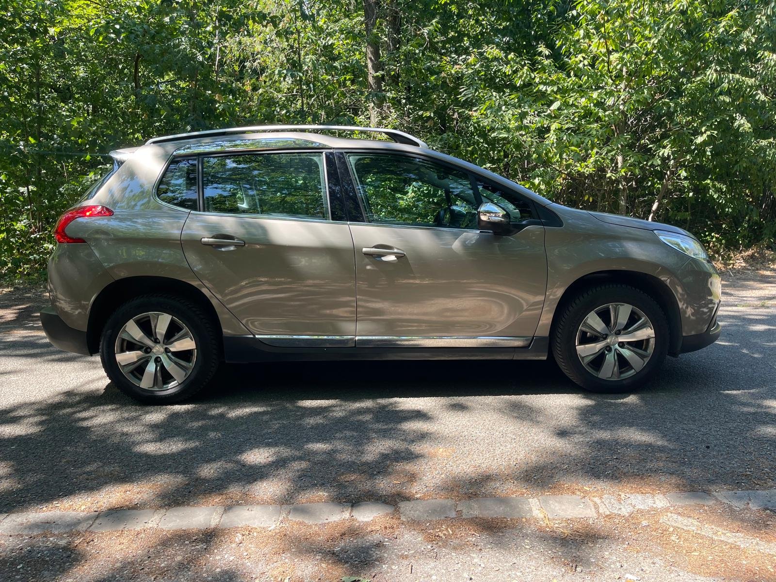 PEUGEOT 2008 1.2 e-VTi 12V S&S 82