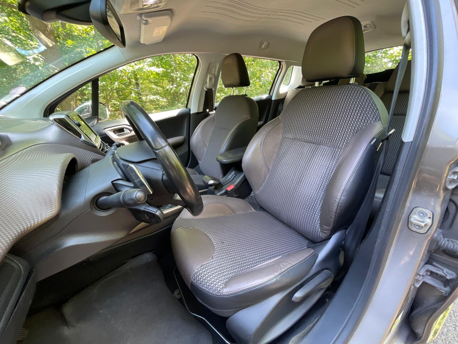 PEUGEOT 2008 1.2 e-VTi 12V S&S 82