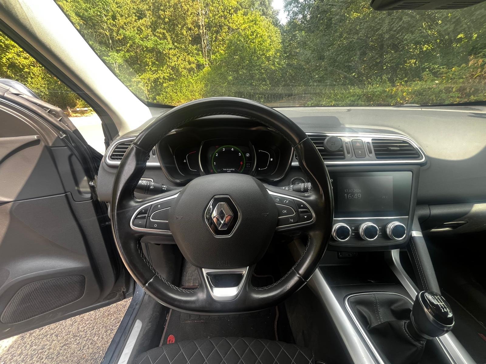 RENAULT KADJAR 1,3 TCe INTENS BM6