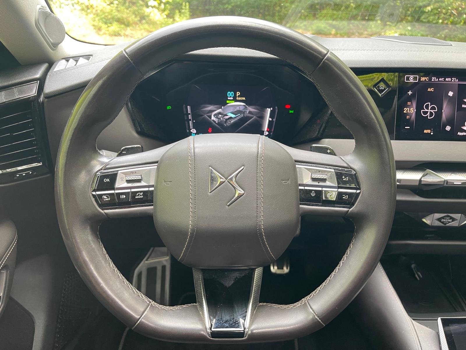 Ds ds4 hybride e-tense 225 eat8 LA PREMIERE
