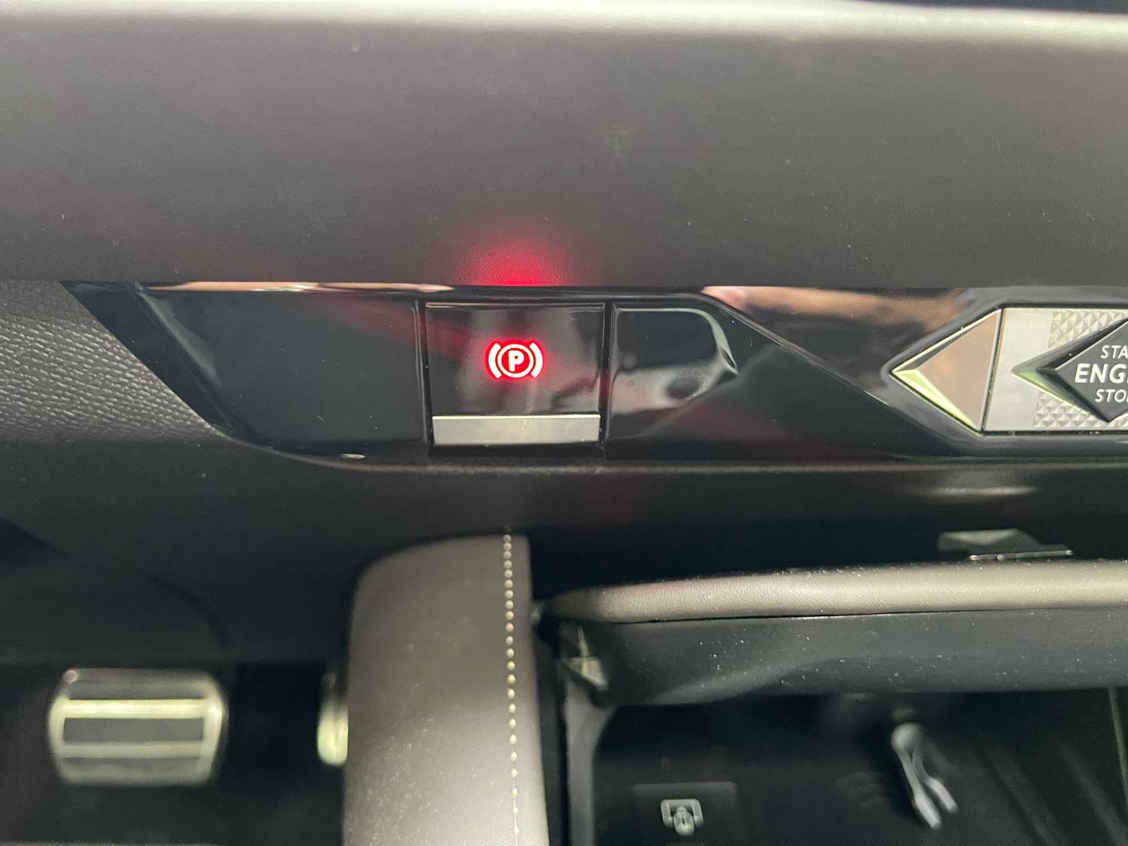 Ds ds4 hybride e-tense 225 eat8 LA PREMIERE
