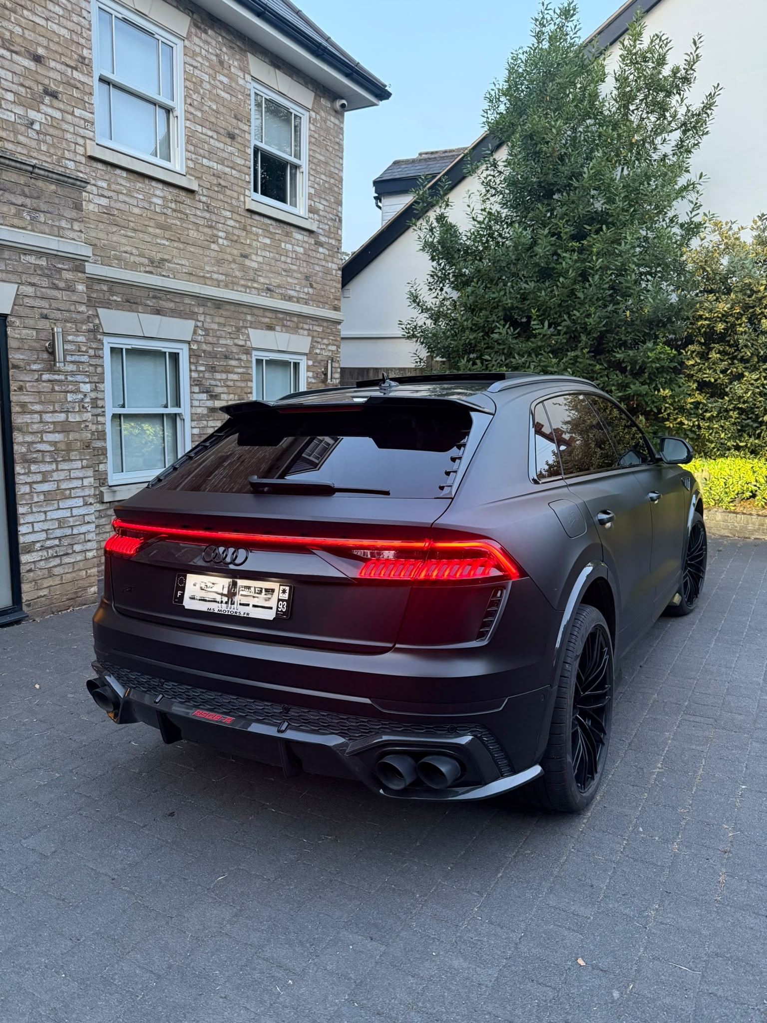 Audi rsq8-r abt 1 of 125 FULL BLACK