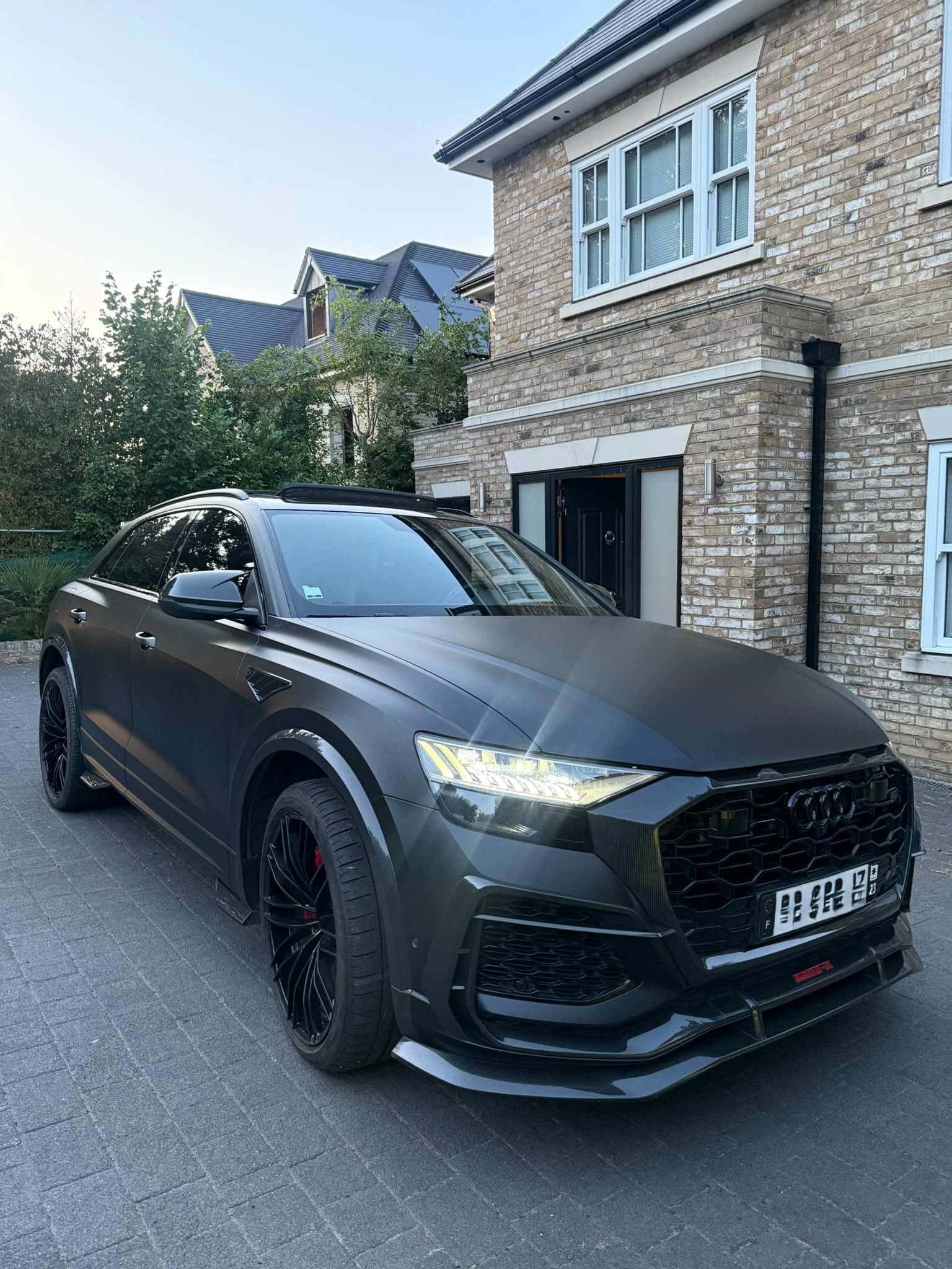 Audi rsq8-r abt 1 of 125 FULL BLACK