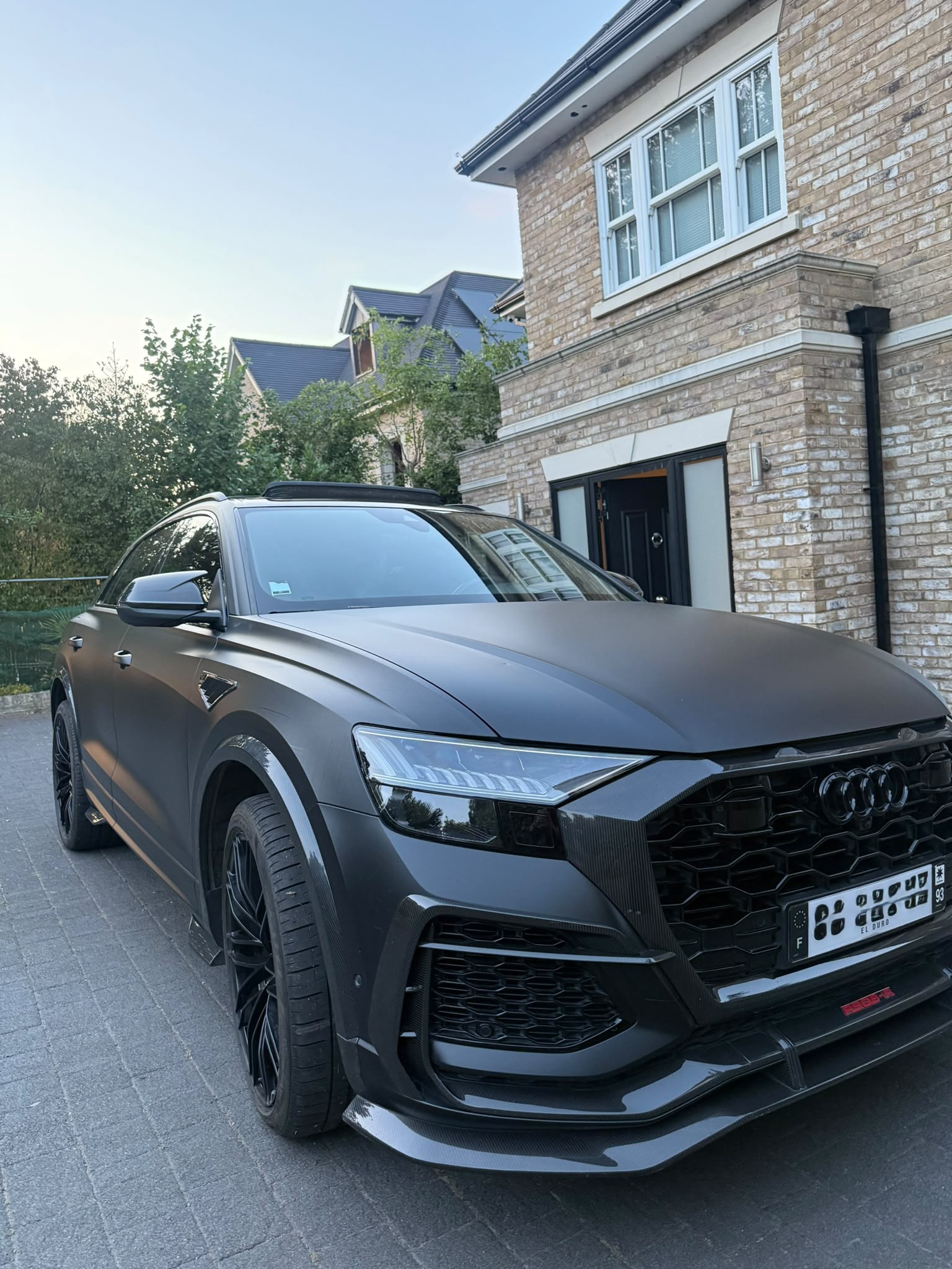 Audi rsq8-r abt 1 of 125 FULL BLACK