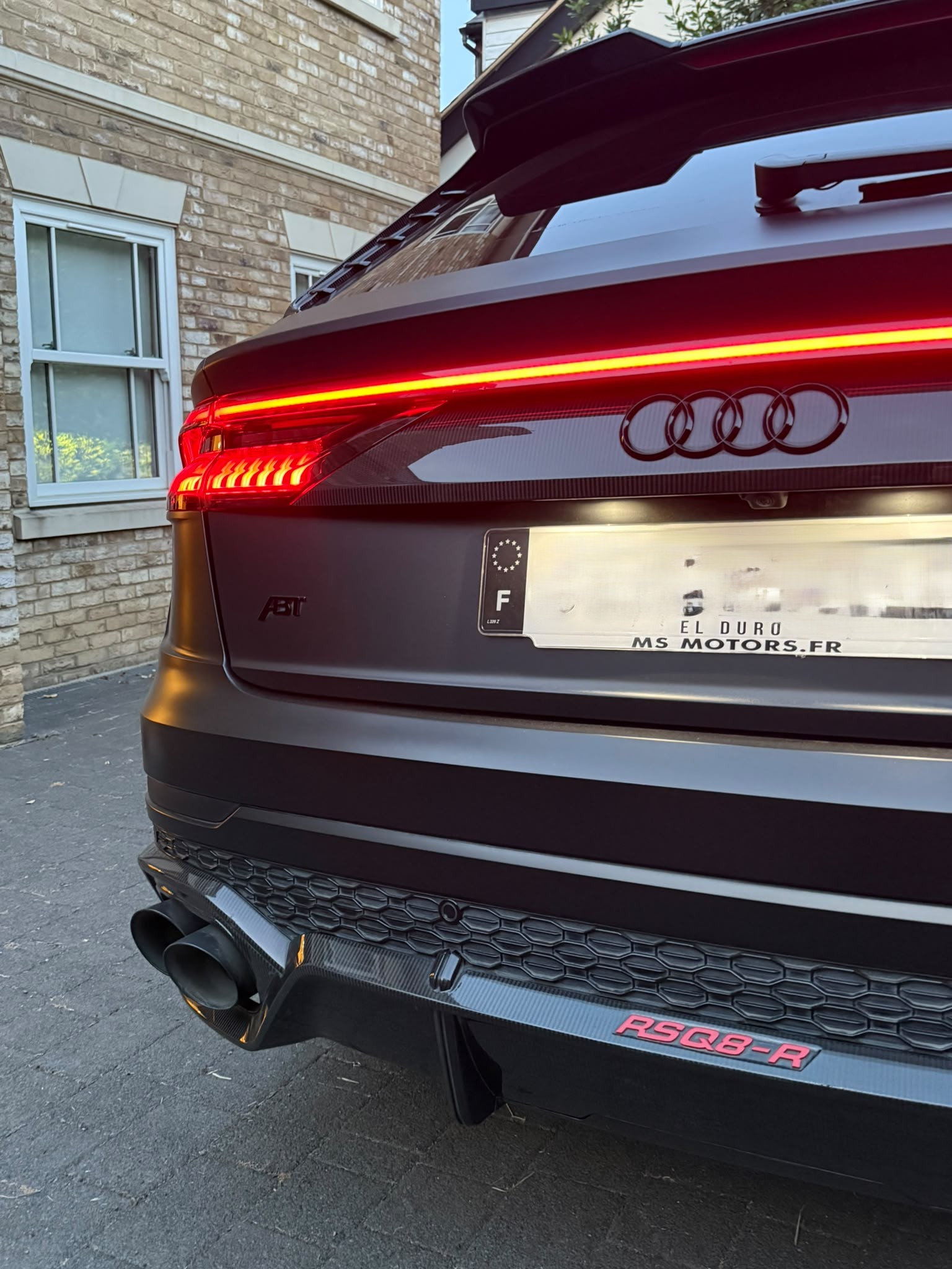 Audi rsq8-r abt 1 of 125 FULL BLACK