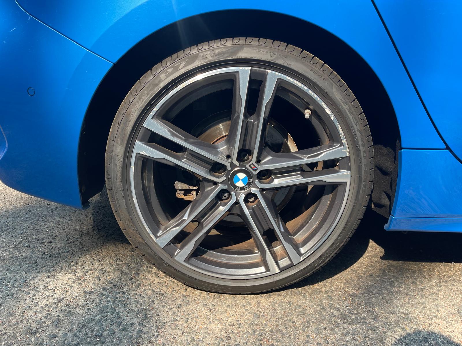 BMW Série 1 118i 1.5 i 12V DCT7 140 PACK M SPORT