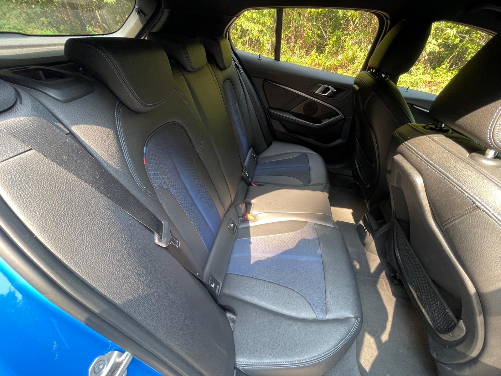 BMW Série 1 118i 1.5 i 12V DCT7 140 PACK M SPORT