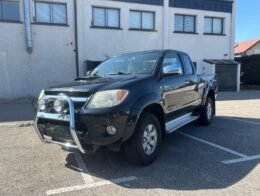 TOYOTA Hilux 2.5 D-4D 16V Xtra cabine Pickup long 4WD 120 cv