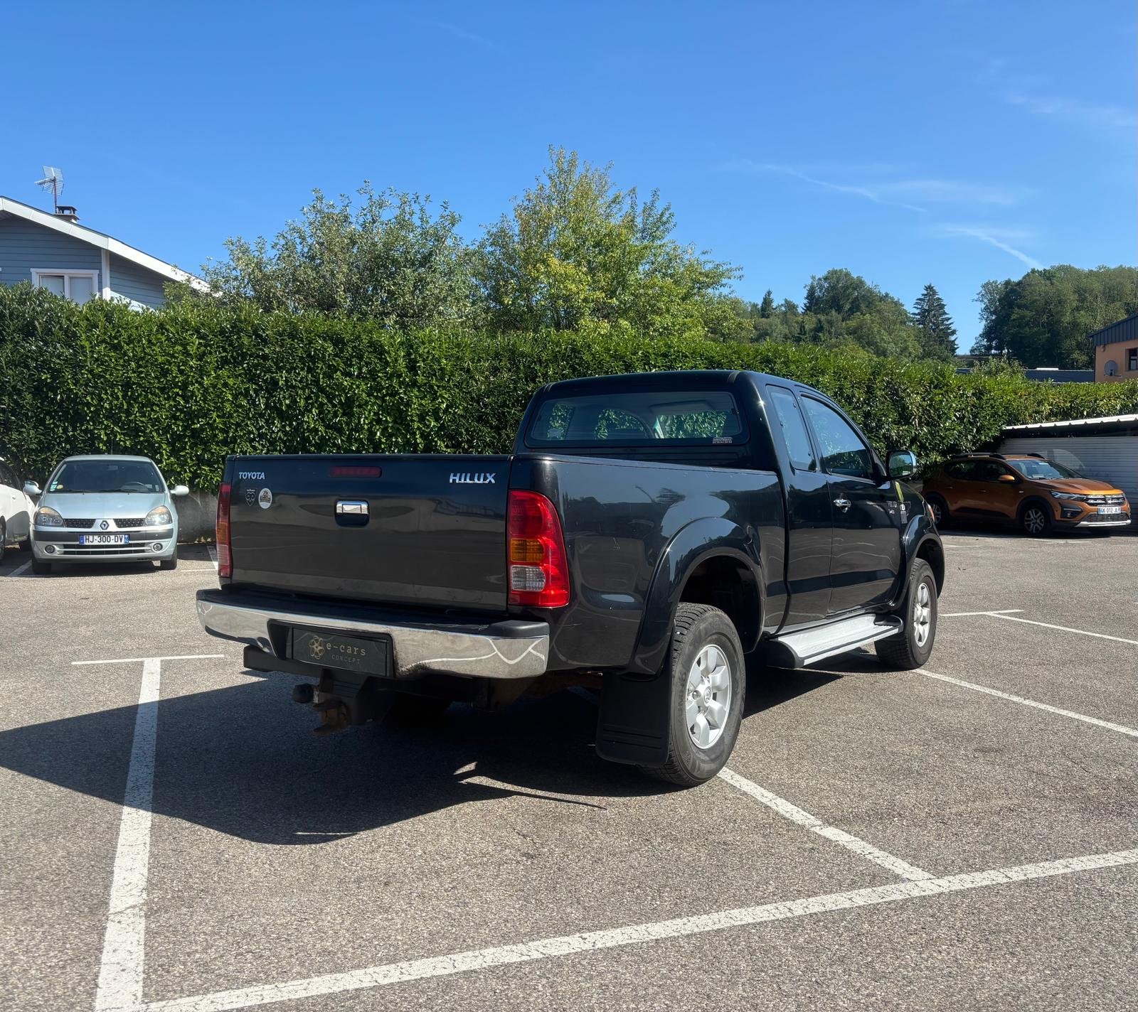 TOYOTA Hilux 2.5 D-4D 16V Xtra cabine Pickup long 4WD 120 cv