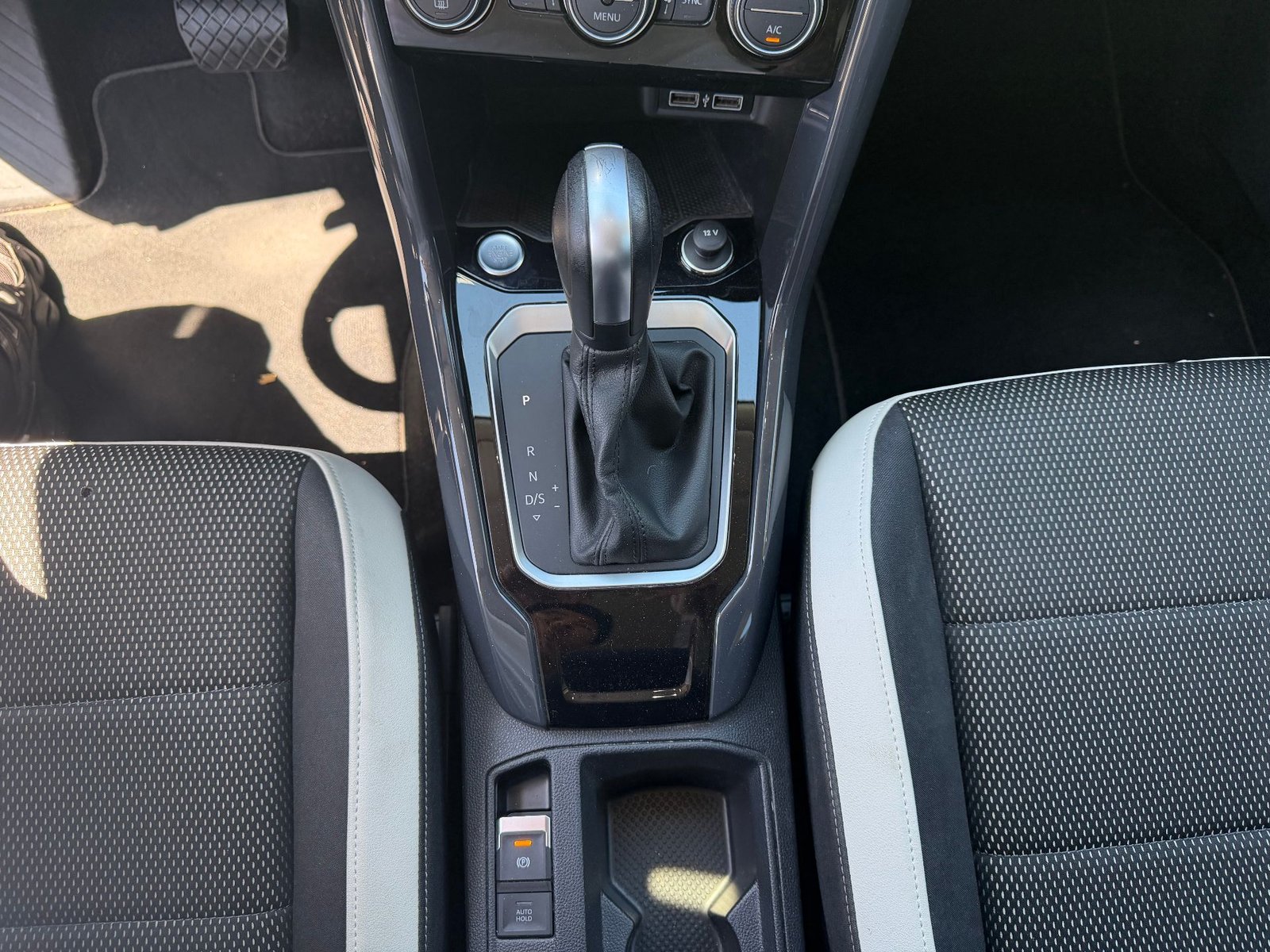 Volkswagen T-Roc Carat 1.5 TSI 16V GPF BMT DSG7 150 cv Boîte auto