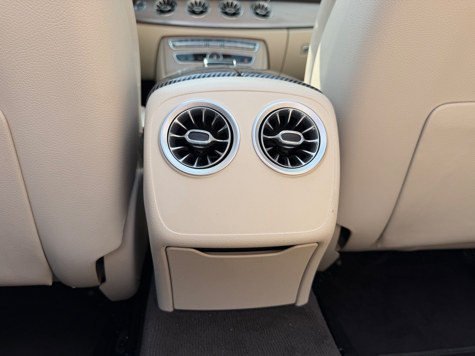 Mercedes-Benz Classe E 300 9G-TRONIC 245ch Pack AMG Exécutive