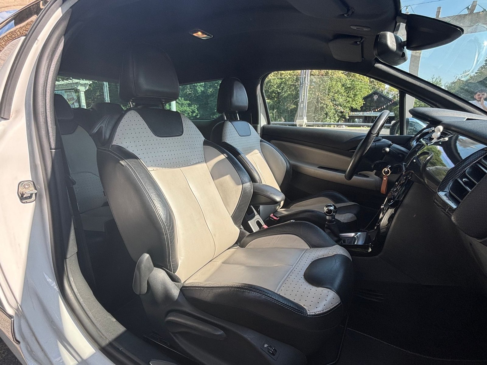 Citroën DS3 SoChic 1.6 e-HDi FAP Airdream S&S 92 cv